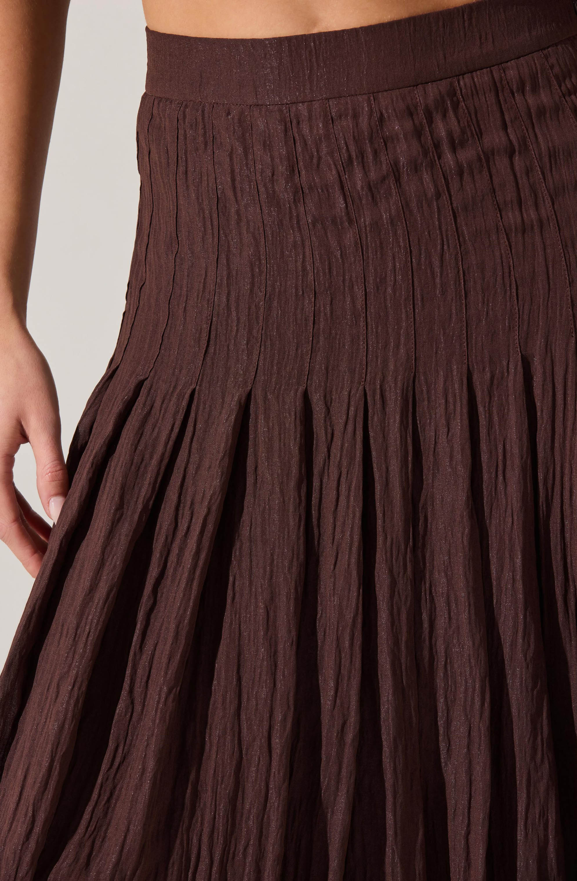 Daivini Pleated Crinkle Midi Skirt