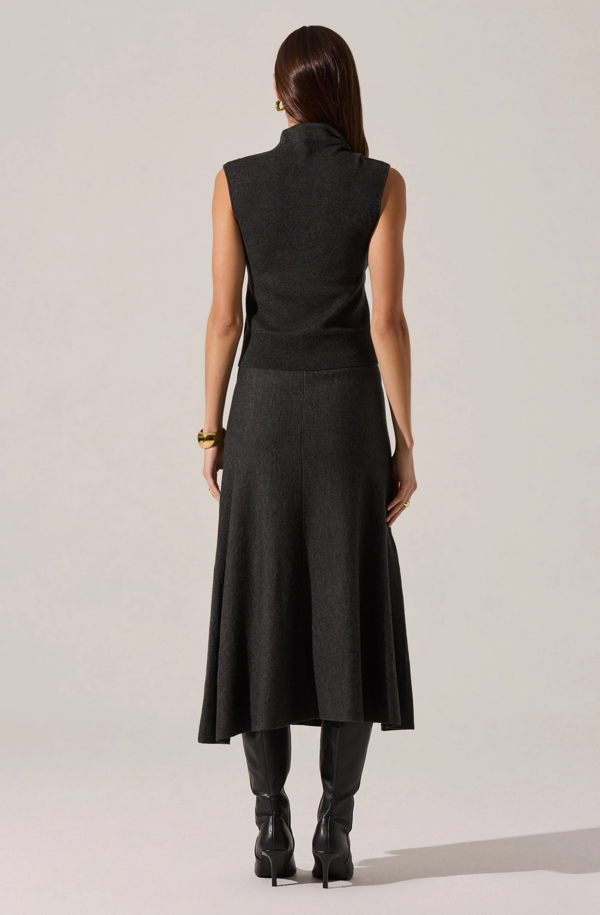 Deora Sleeveless Mock Neck Sweater