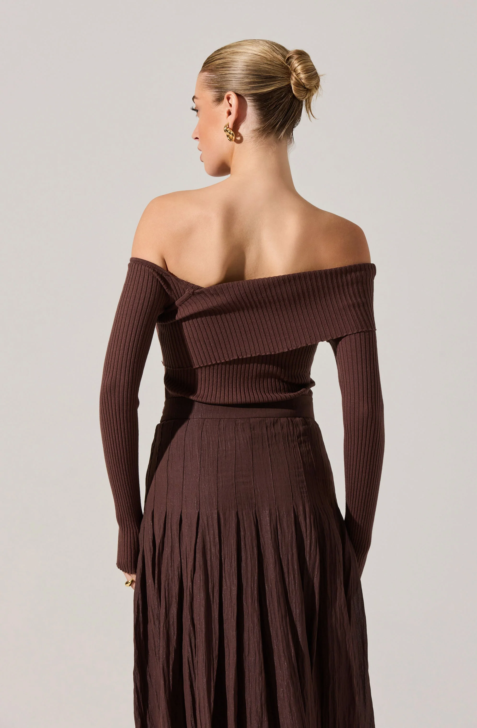 Daniella Off Shoulder Sweater