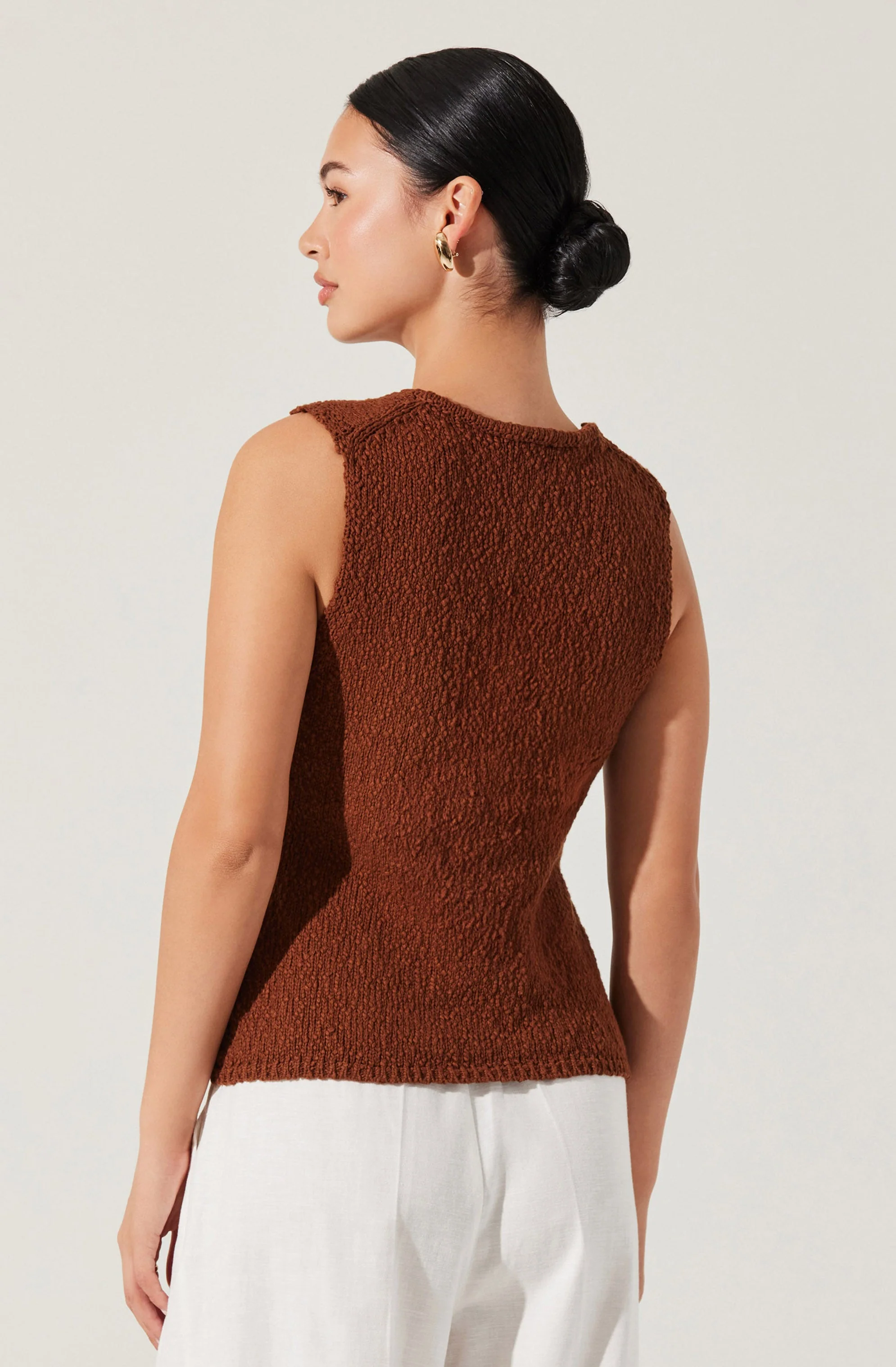 Taimi Crochet Sweater Vest