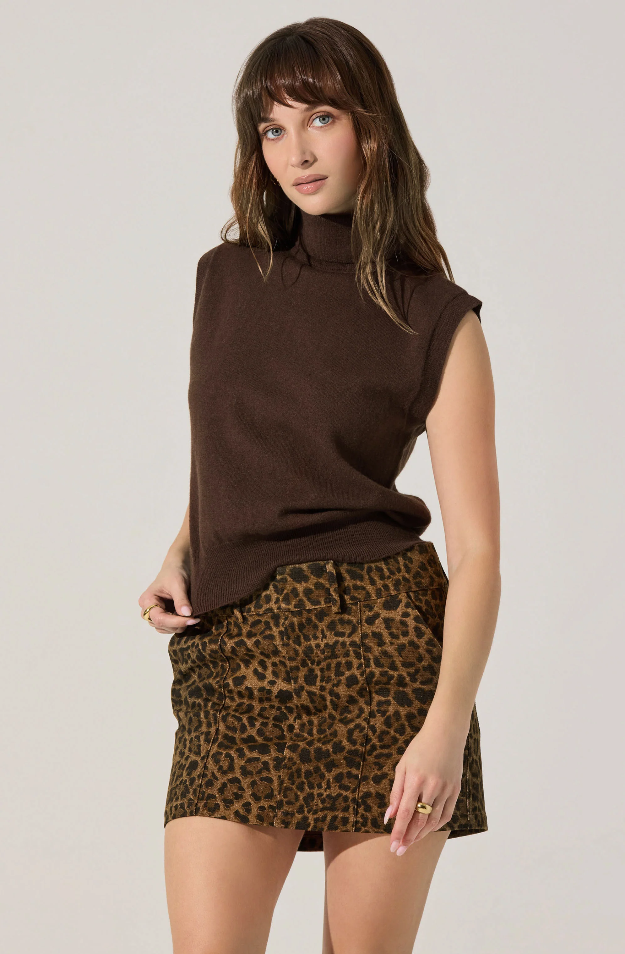 Avah Sleeveless Turtleneck Sweater