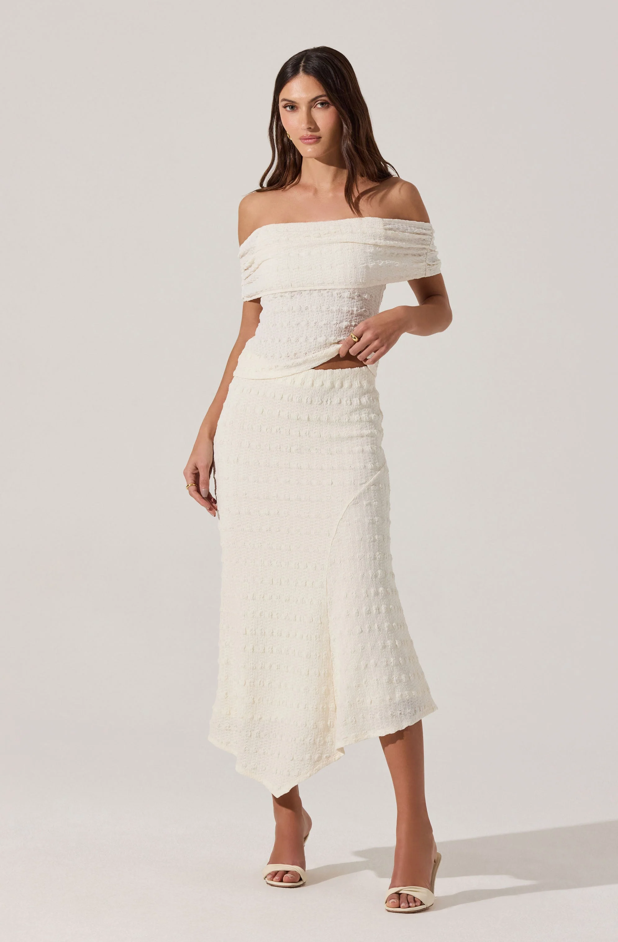 Textured Asymmetric Knit Skirt