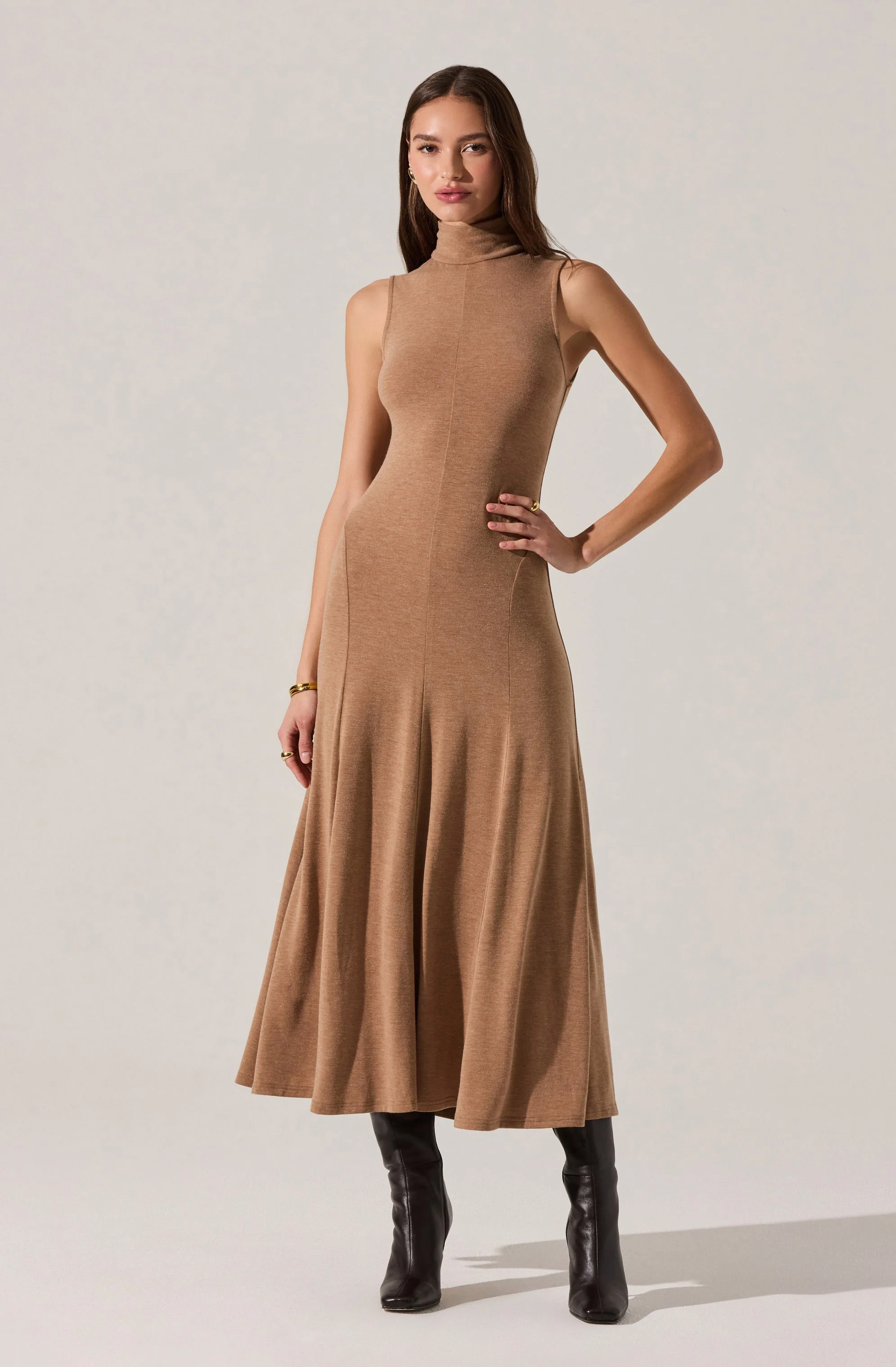 Haylie Sleeveless Turtleneck Sweater Dress