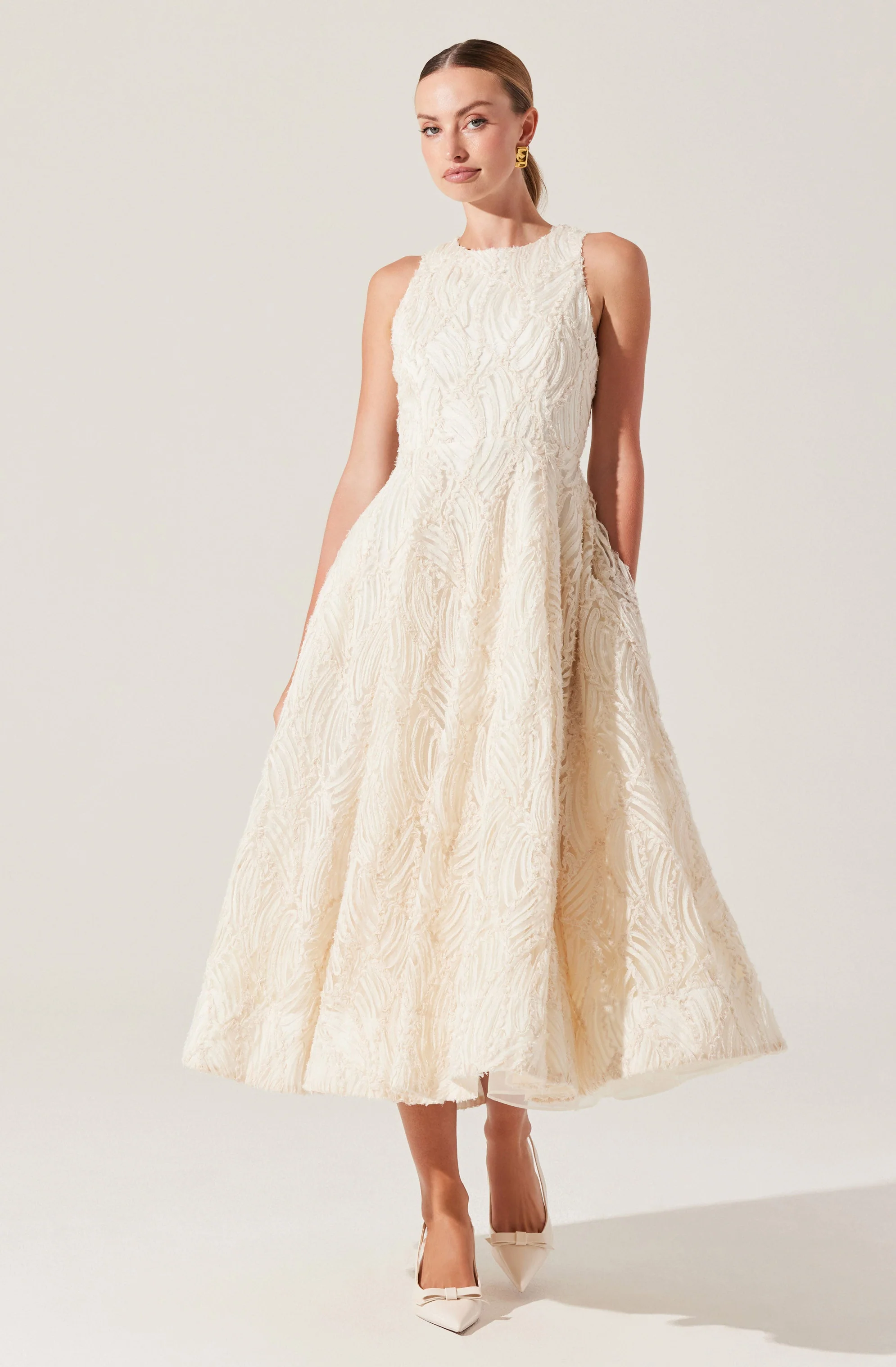 Lillemor 3D Textured Midi Dress