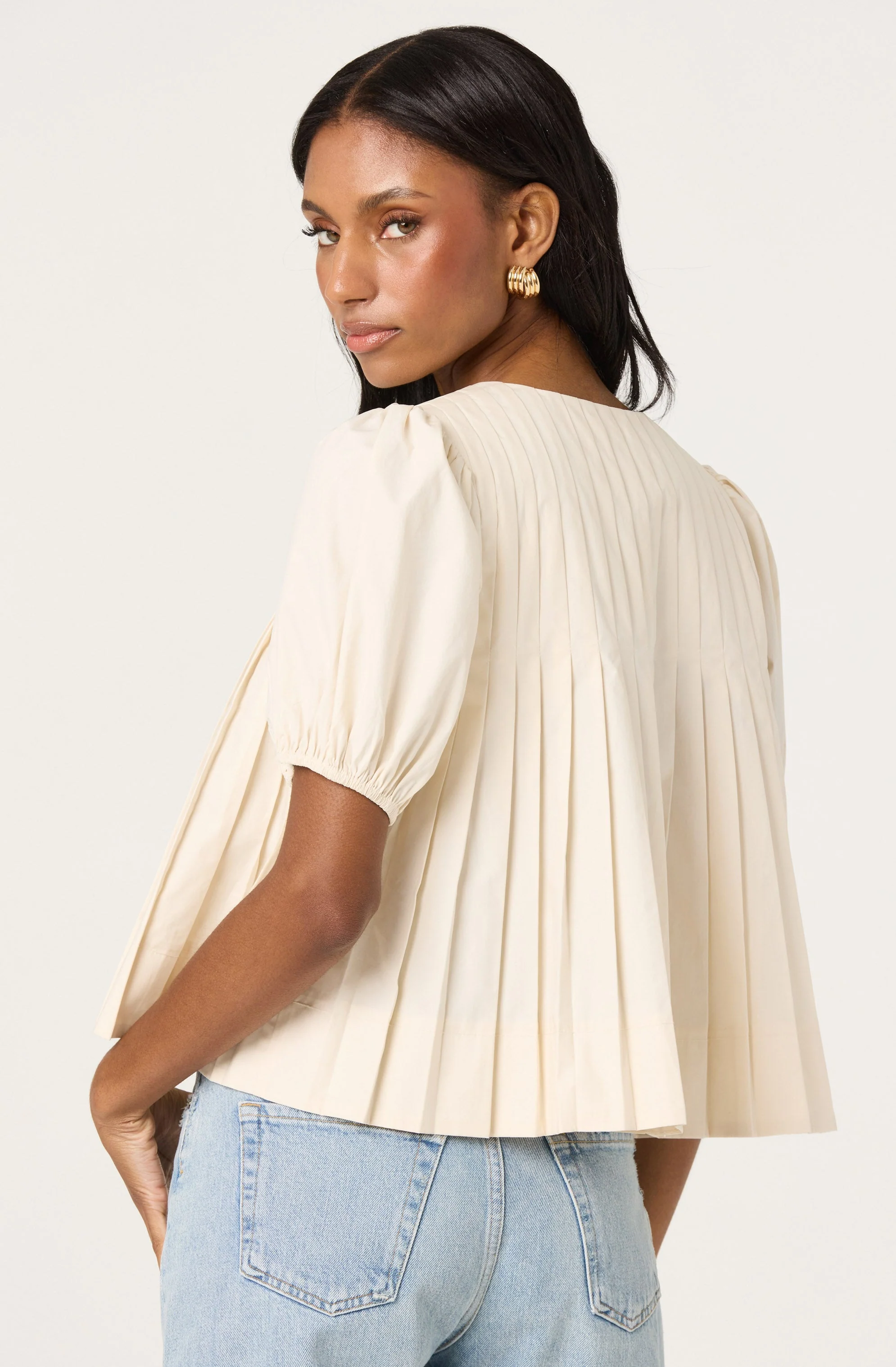 Pleated Puff Sleeve Top