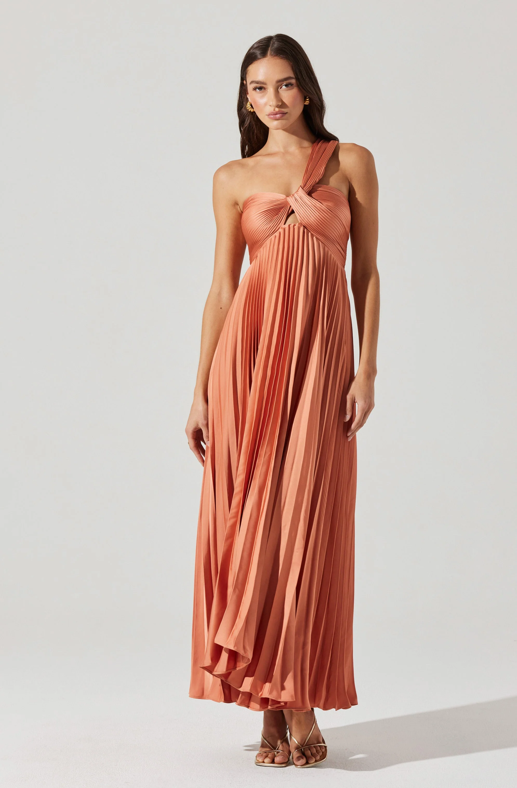 Rasya Pleated Maxi Dress