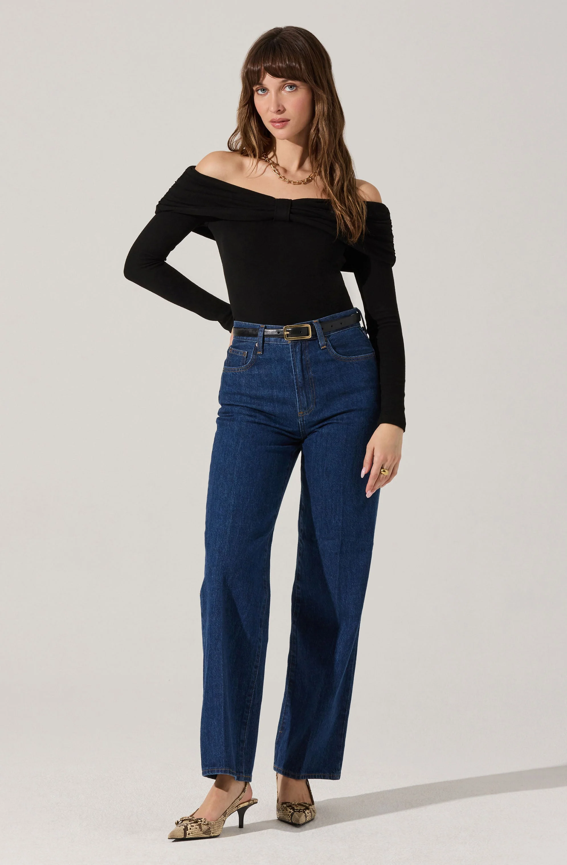 Sansa Gathered Off Shoulder Top