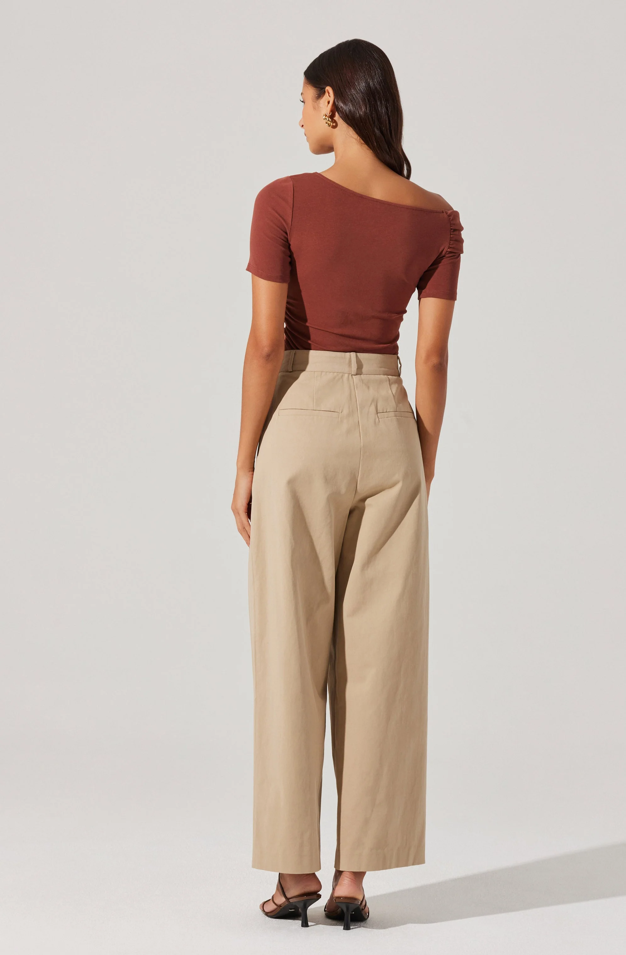 Saylah Off Shoulder Twist Top