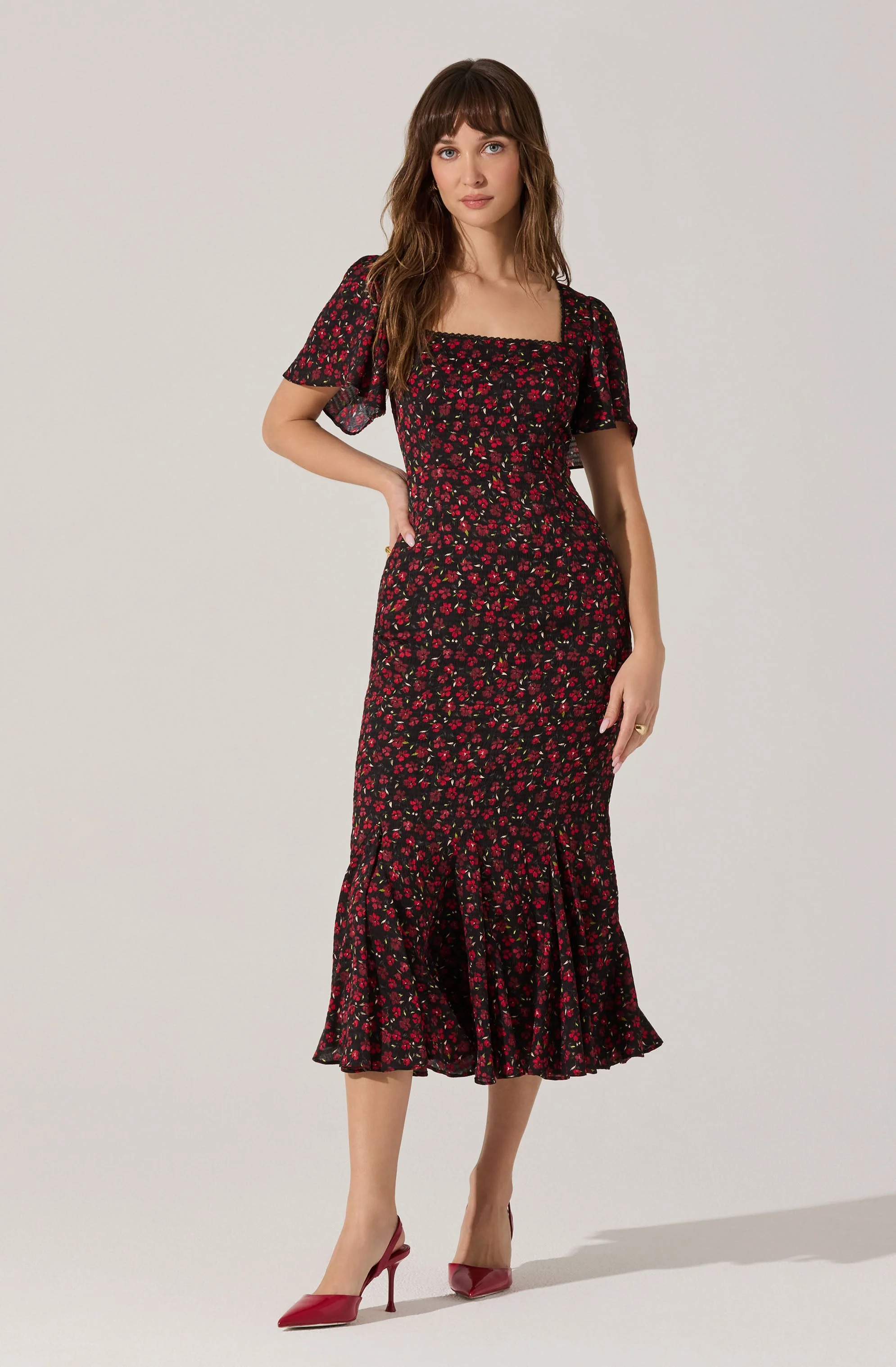 Sara Floral Lace Trim Dress