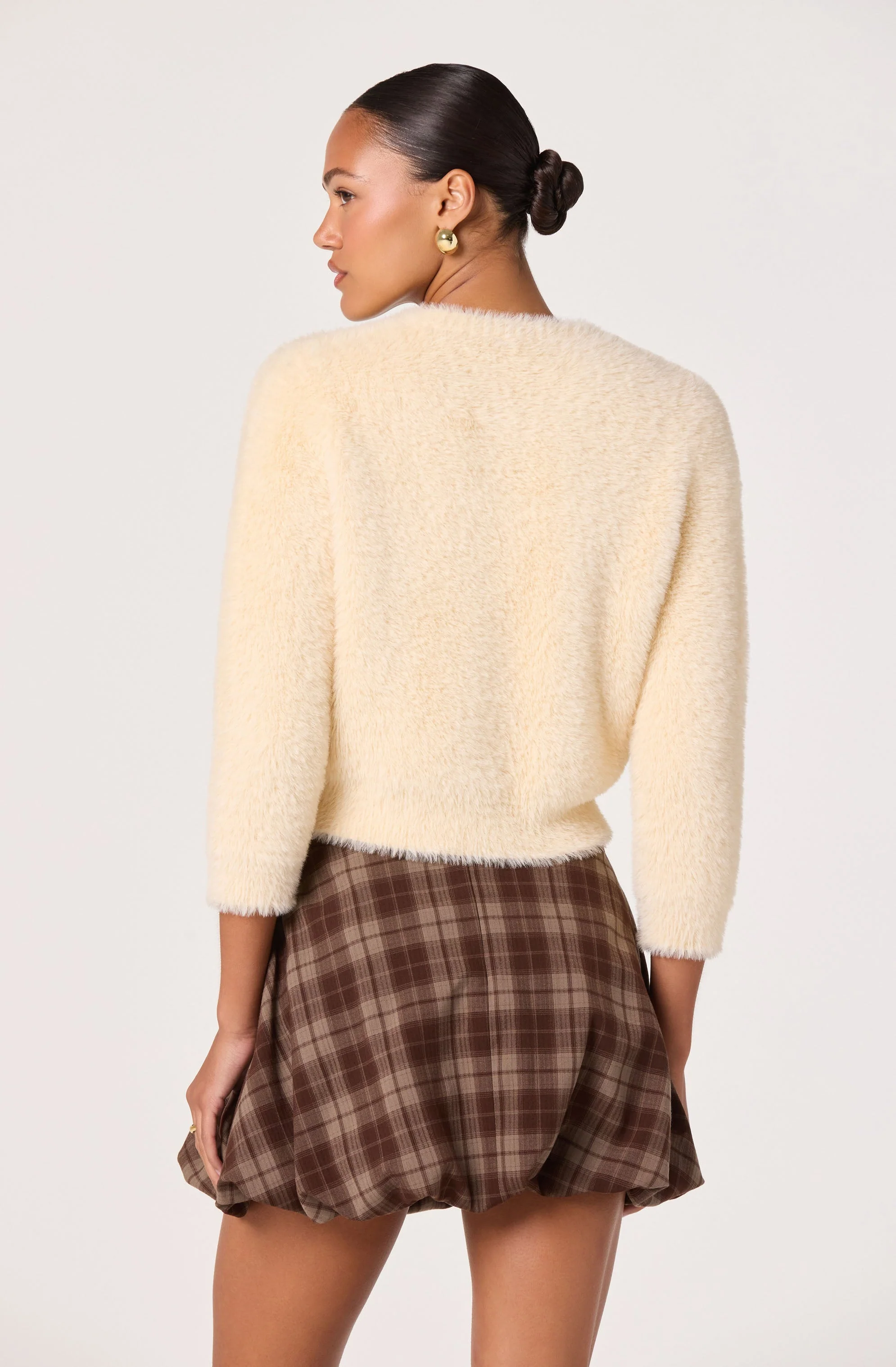 Fuzzy Cropped Cardigan