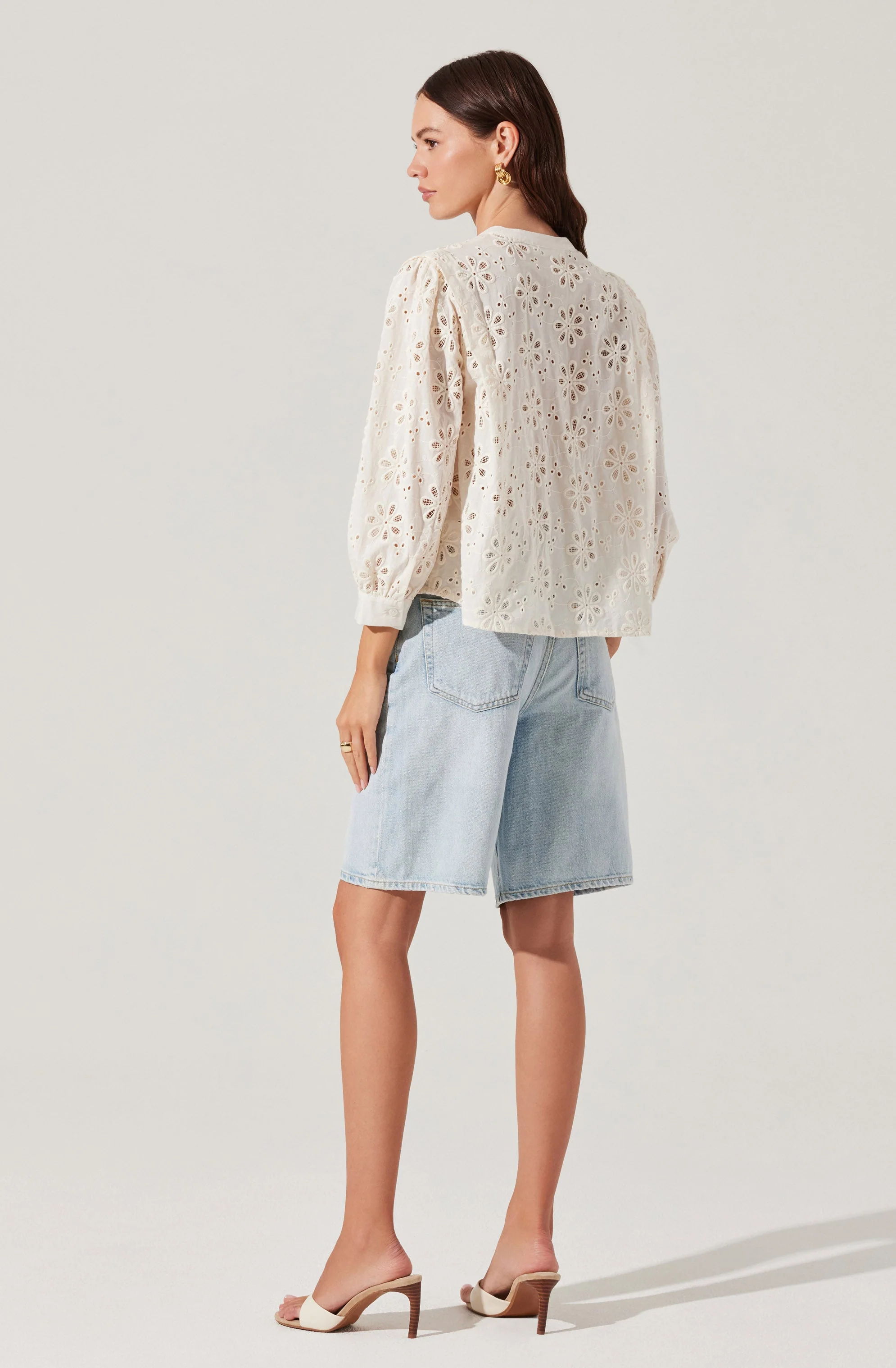Savanna Eyelet Button Up Top