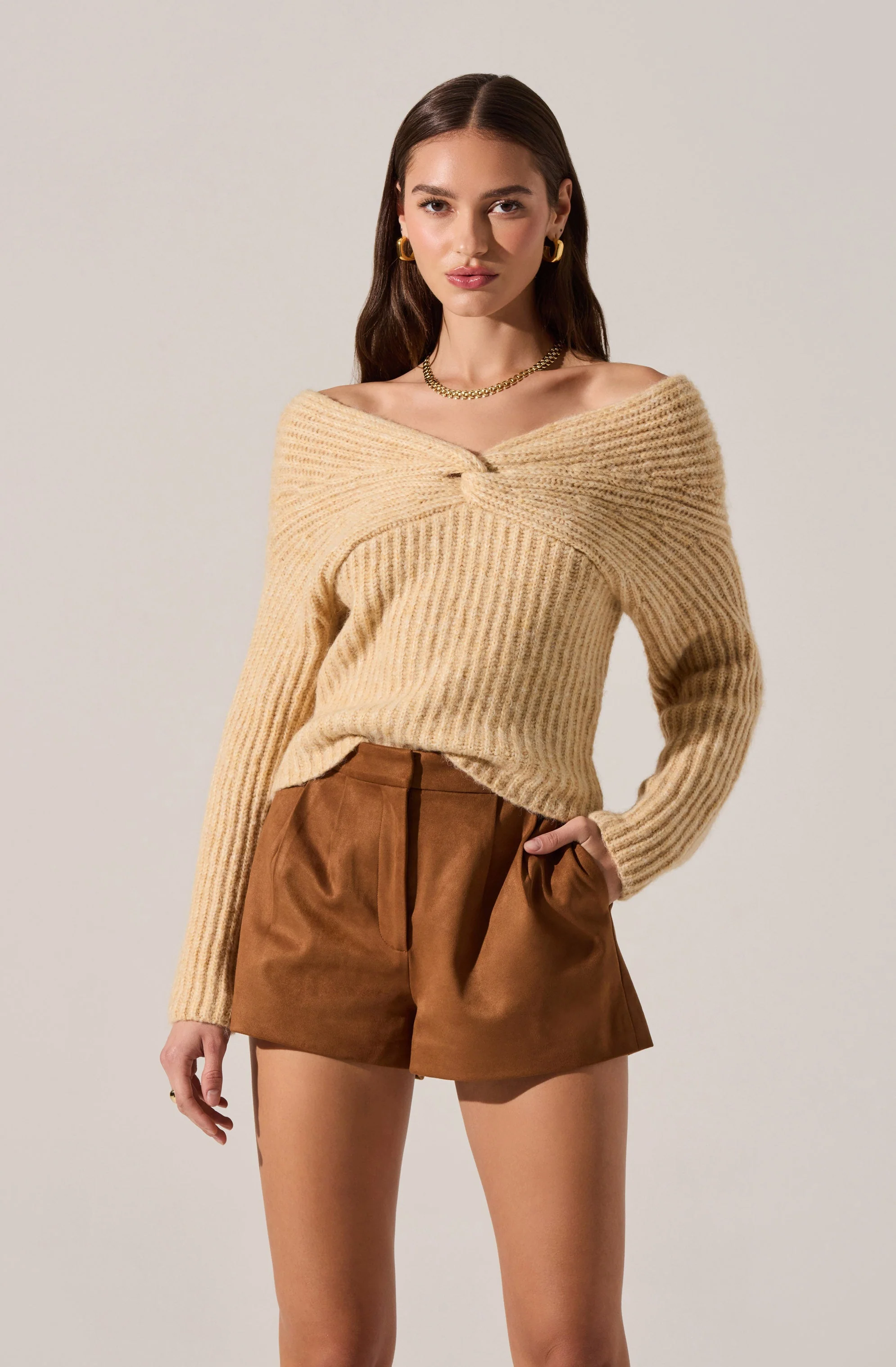 Franisbel Twist Front Sweater