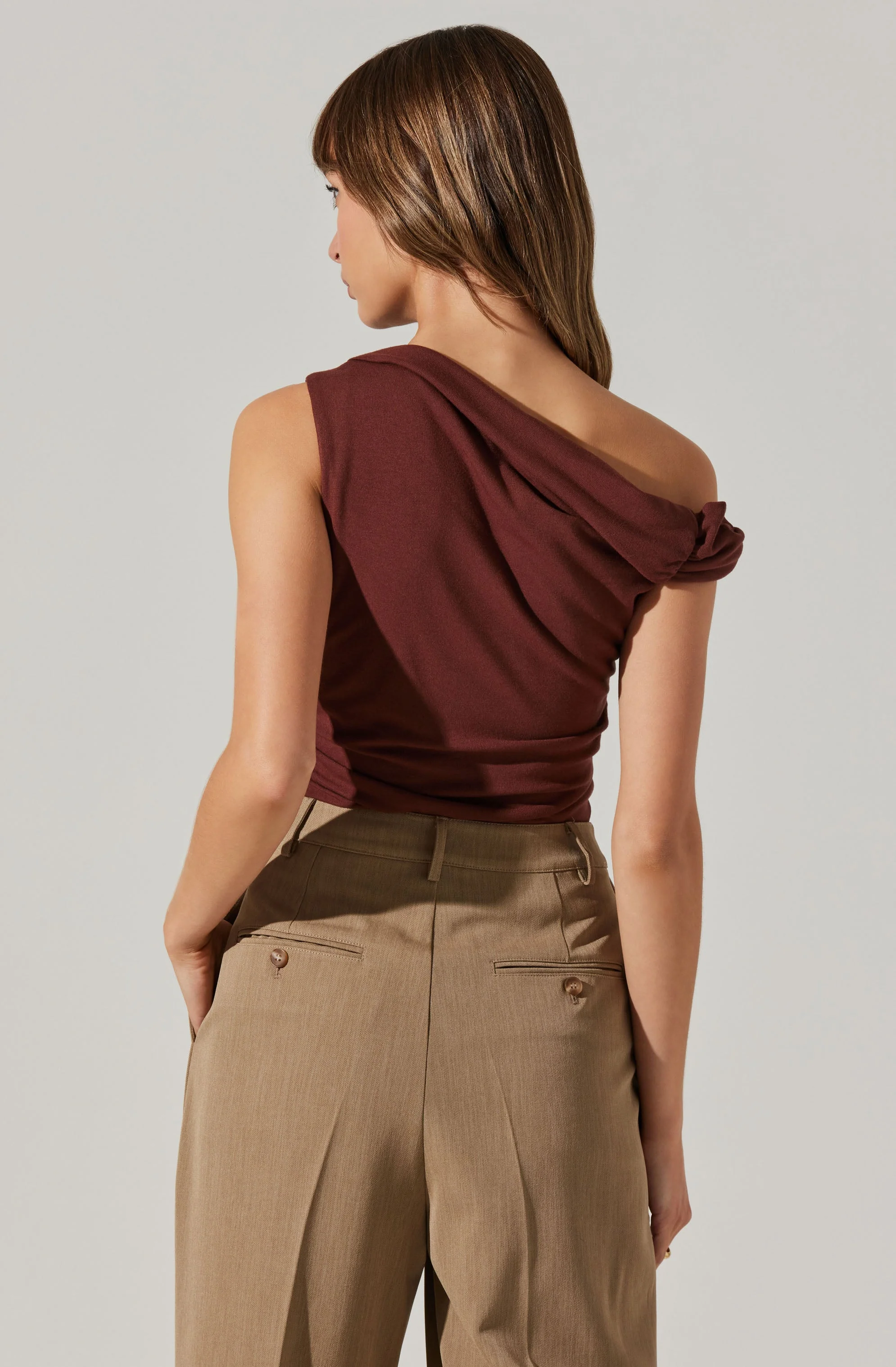 Zivon Asymmetrical Sleeveless Top