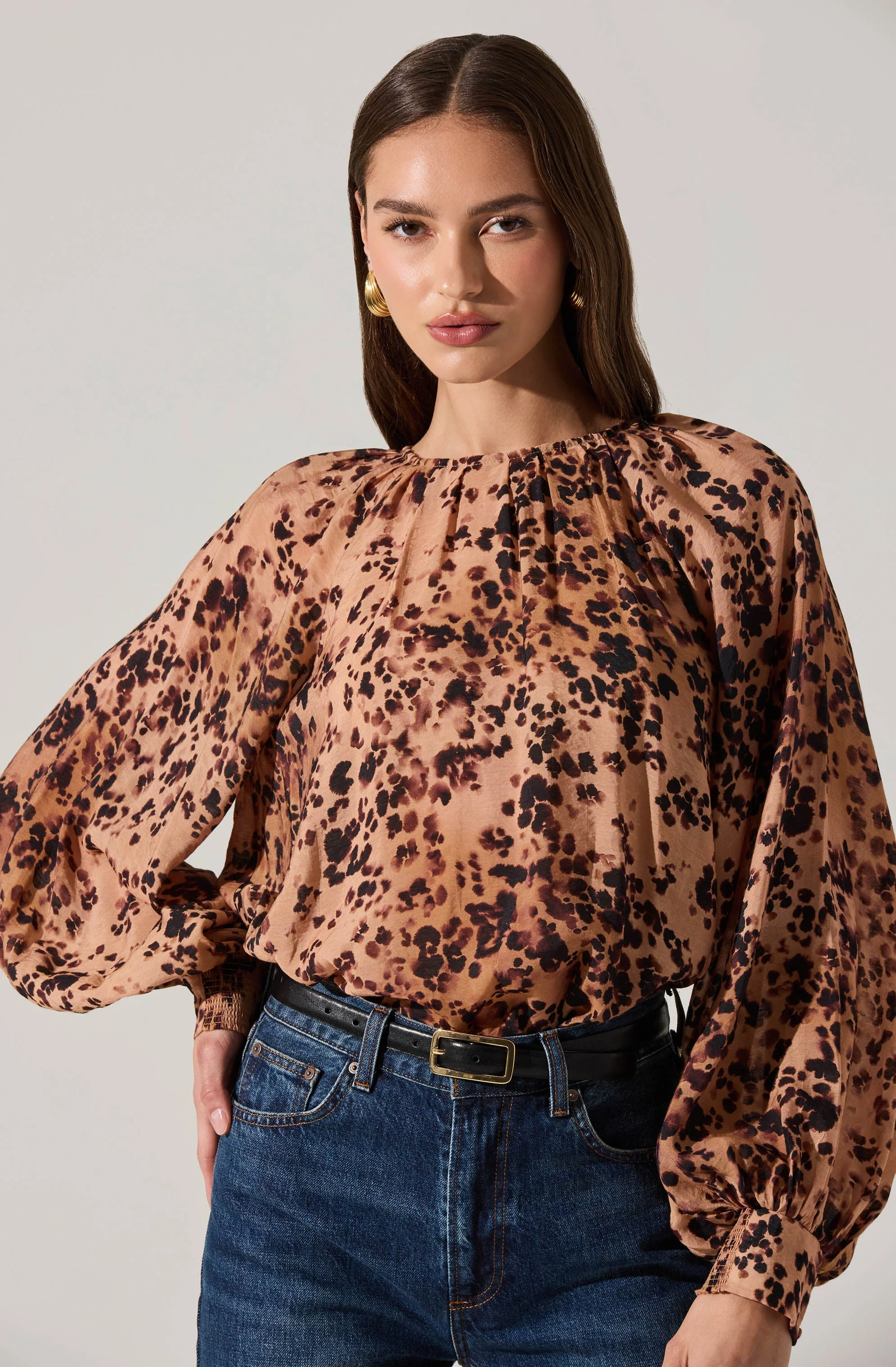 Reyen Leopard Balloon Sleeve Top