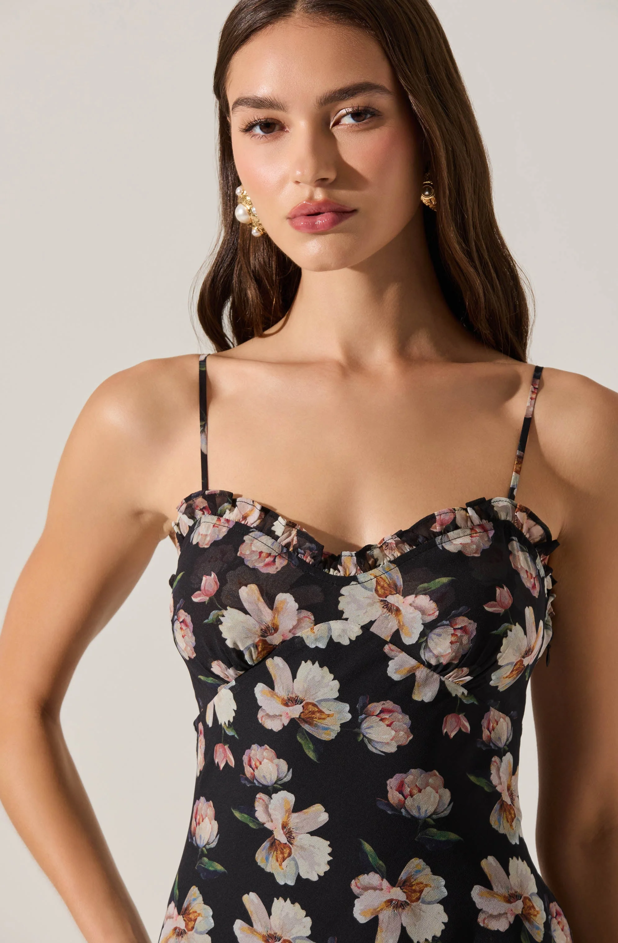 Maeryn Sweetheart Ruffle Maxi Dress