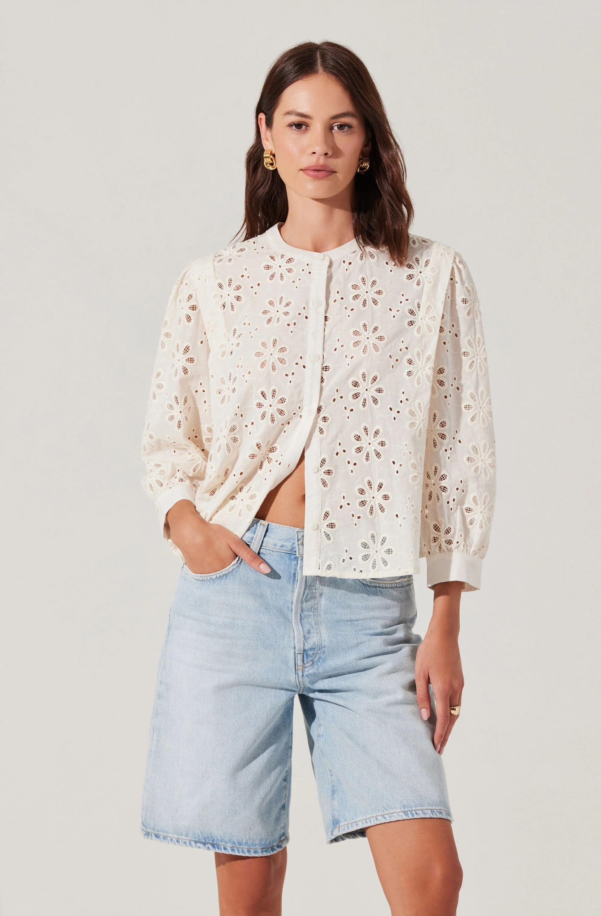 Savanna Eyelet Button Up Top