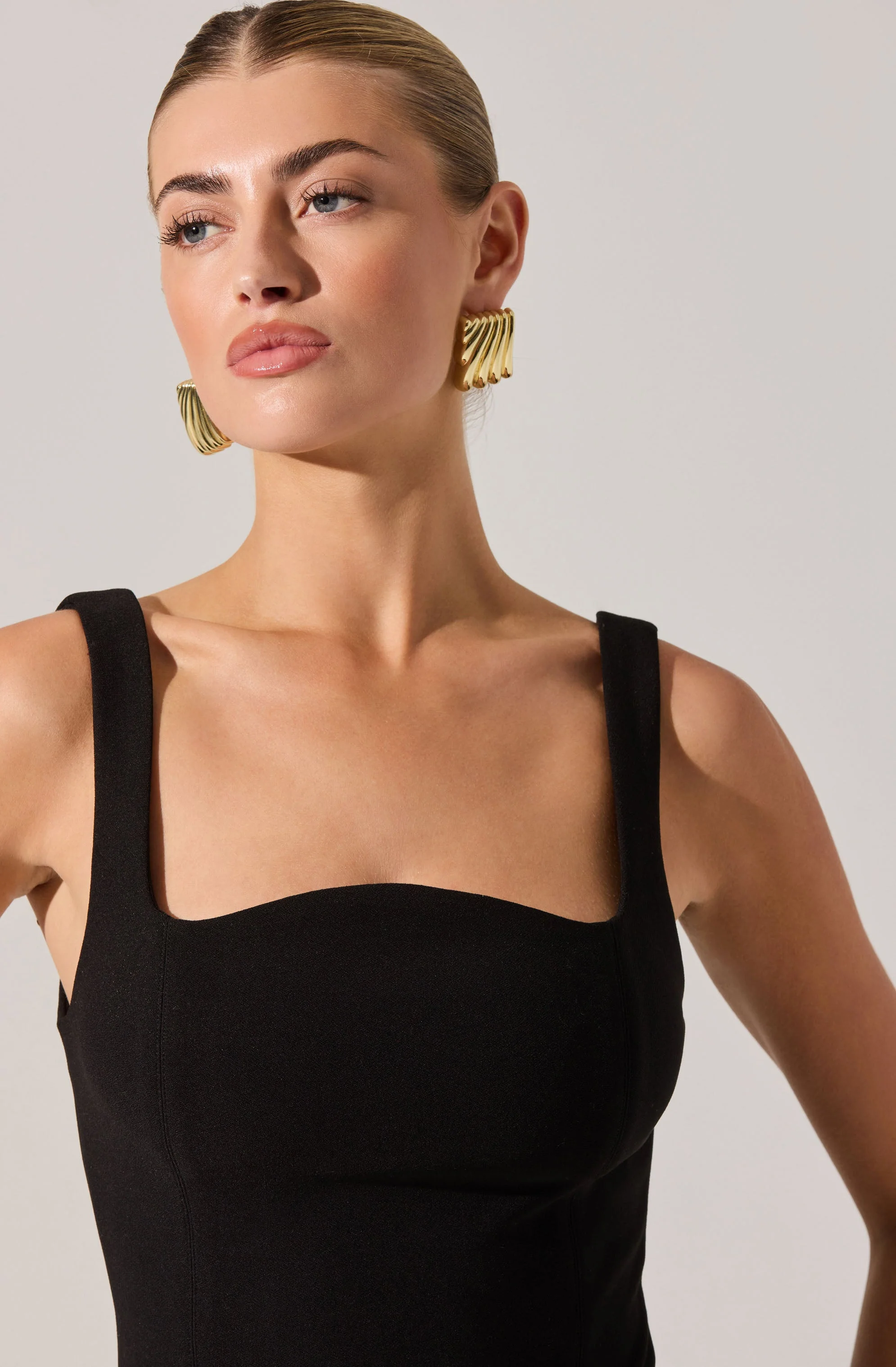 Kendal Curved Neck Bodysuit