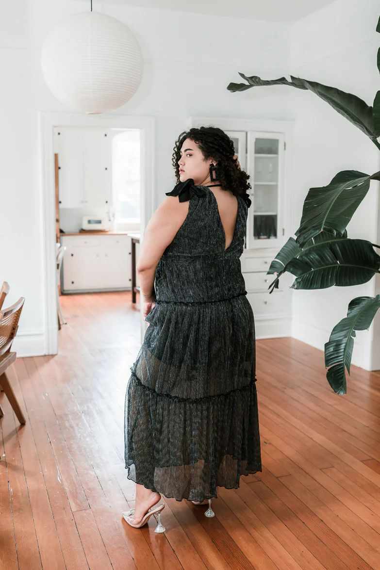 Halle Shoulder Tie Deep V Maxi - Silver