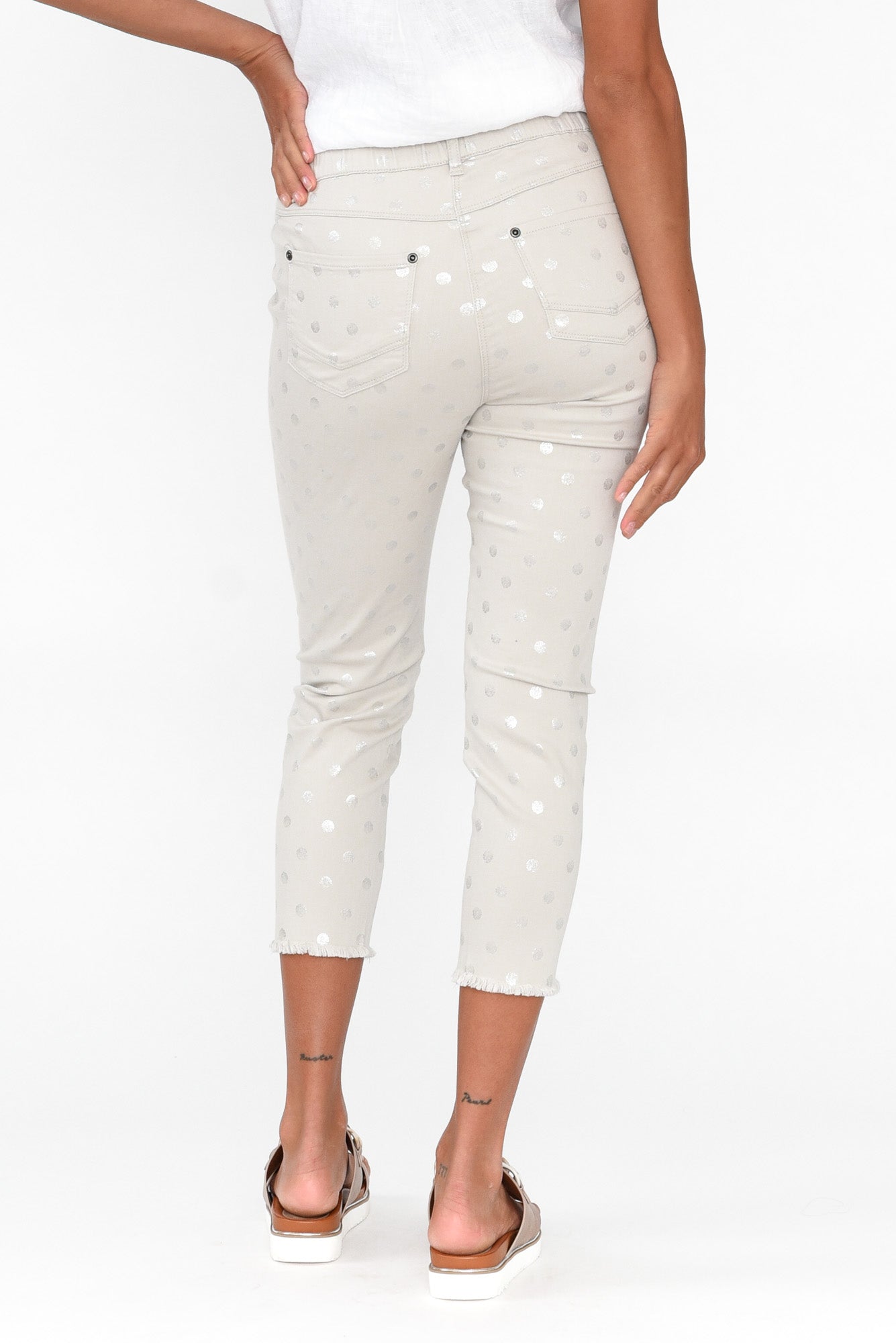 Reed Taupe Foil Spot Cotton Capri Pant
