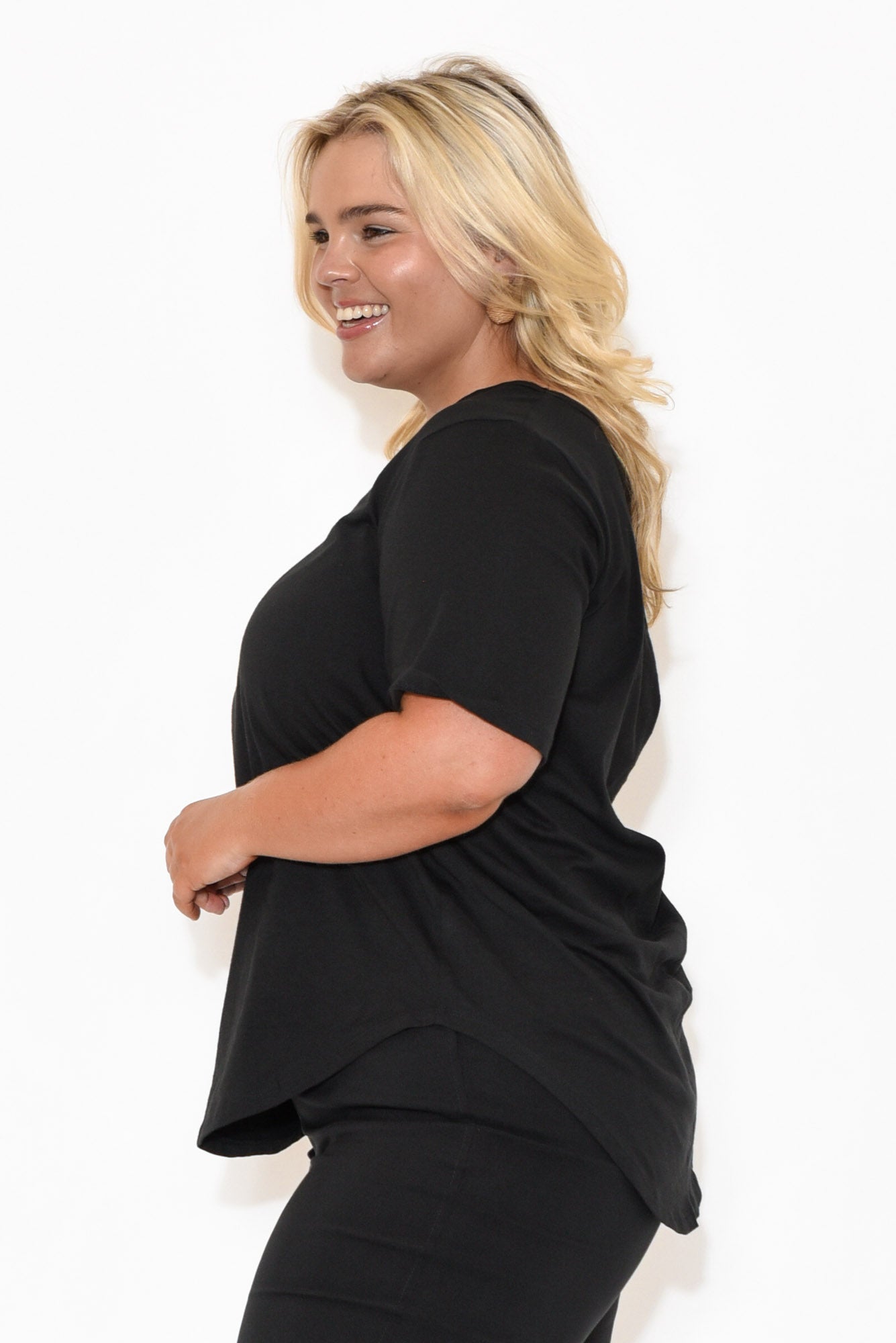 Ariana Black Cotton Tee