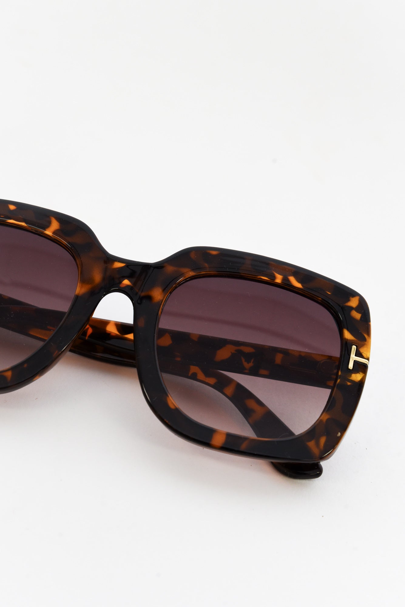 Ilena Tortoiseshell Sunglasses
