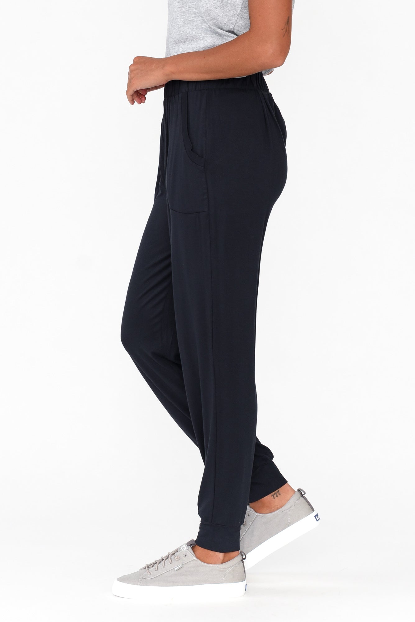 Deep Navy Weekend Pant