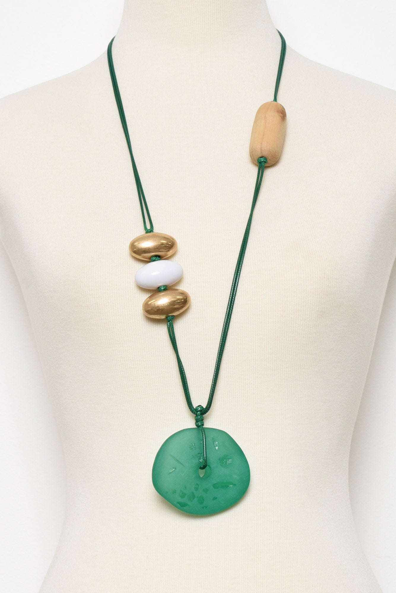 Rosalia Green Beaded Pendant Necklace