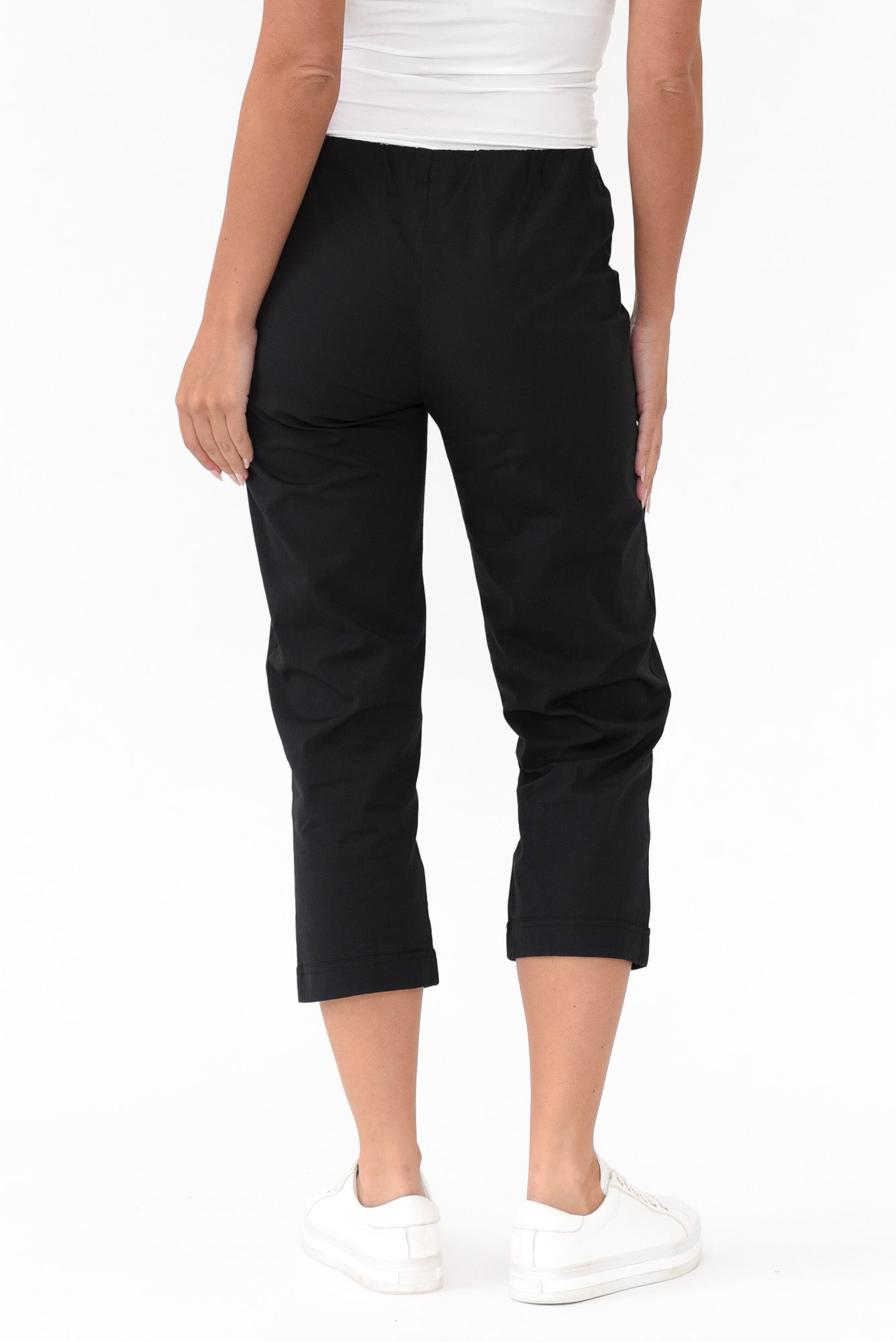 Zara Black Cotton Cropped Stretch Pant