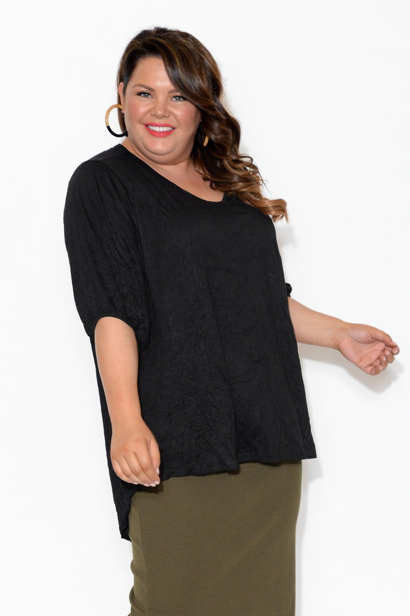 Agnes Black Crinkle Cotton Hi Lo Top