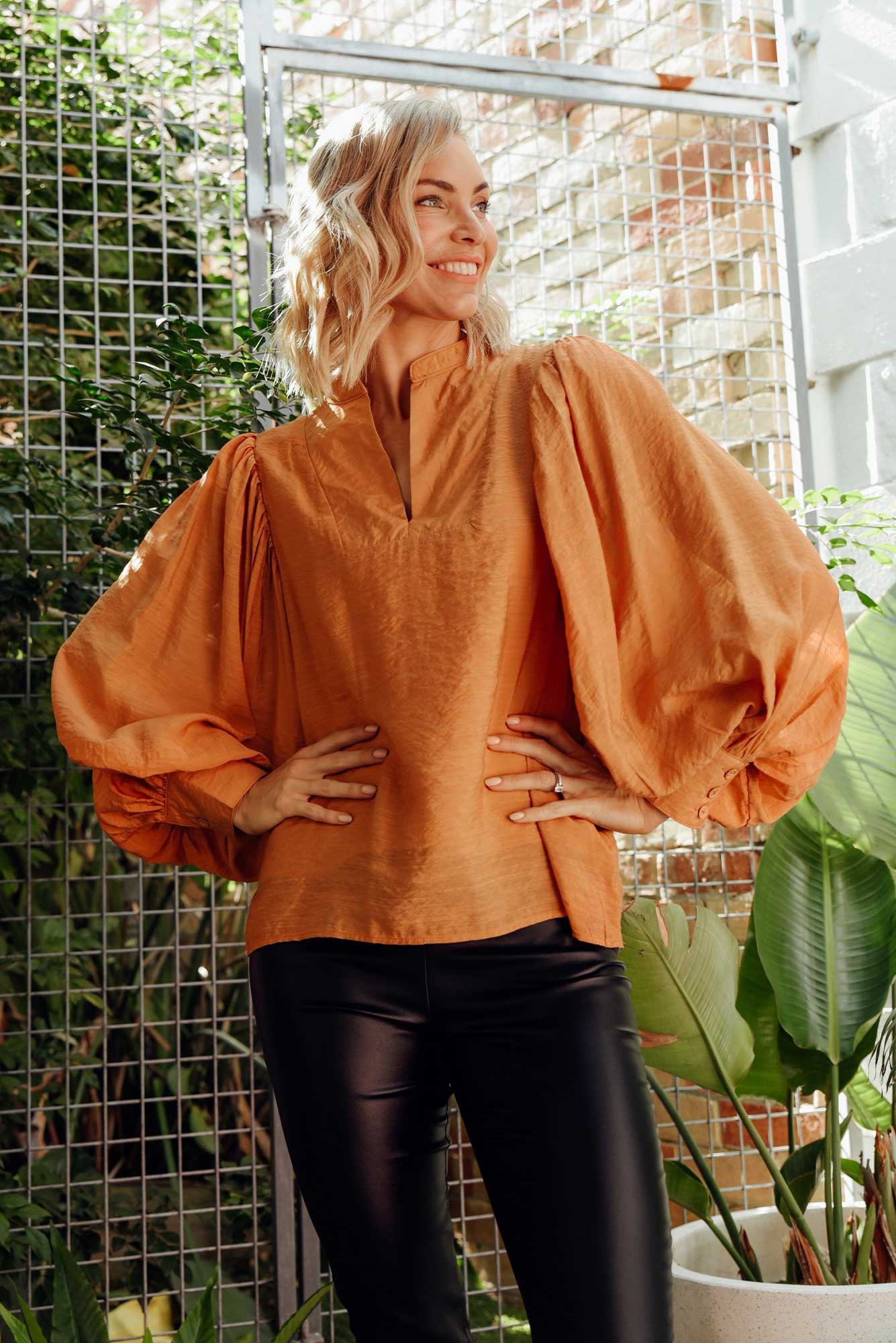 Kane Rust Cotton Blend Top