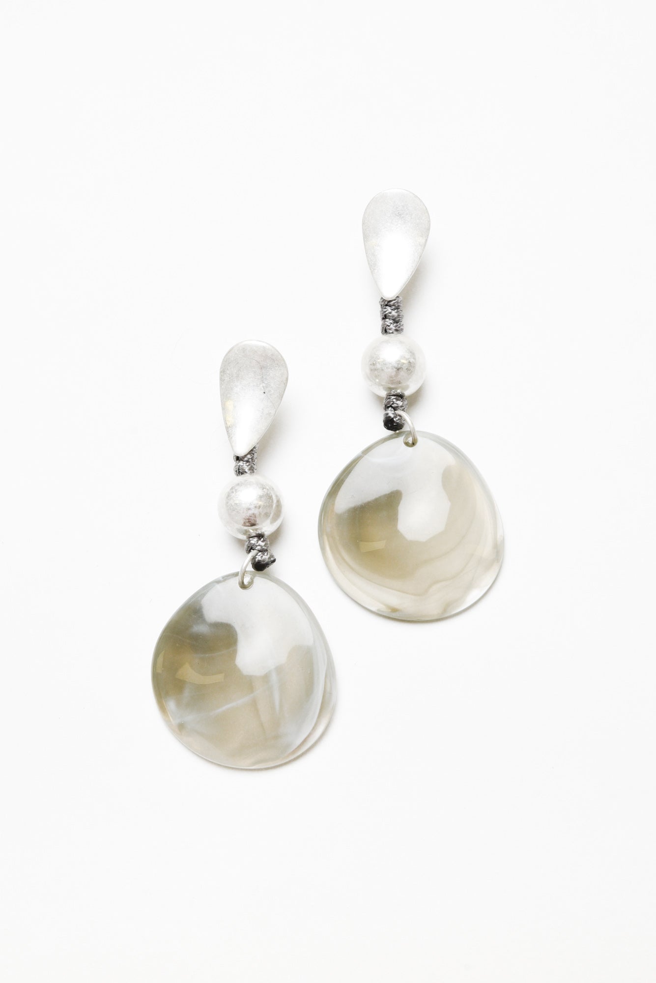 Kurt Silver Bead Drop Earring