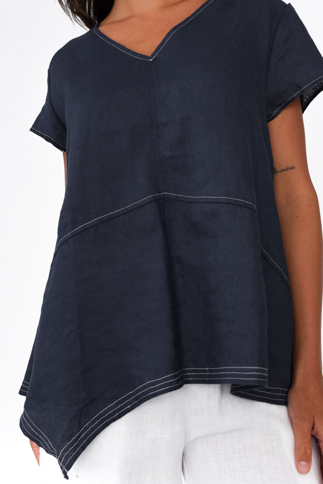 Lindy Navy Linen V Neck Top