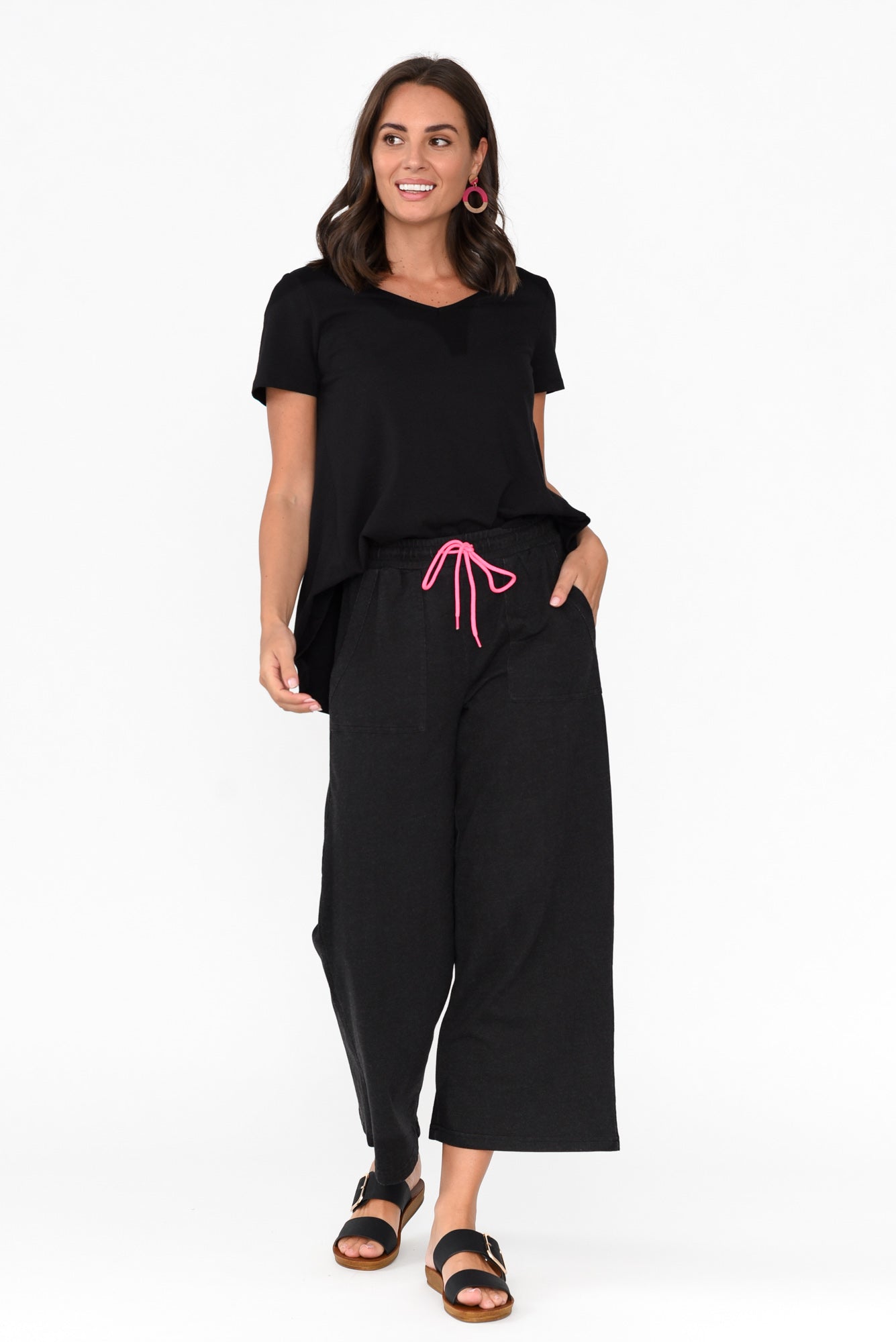 Mariam Black Relaxed Track Pant