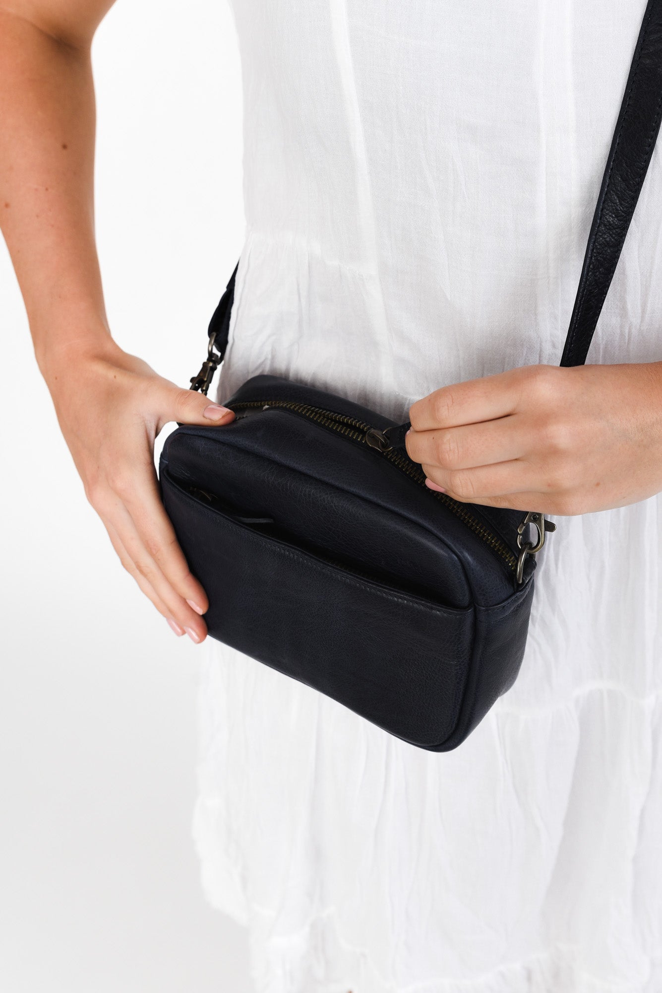 Mallie Navy Leather Crossbody Bag