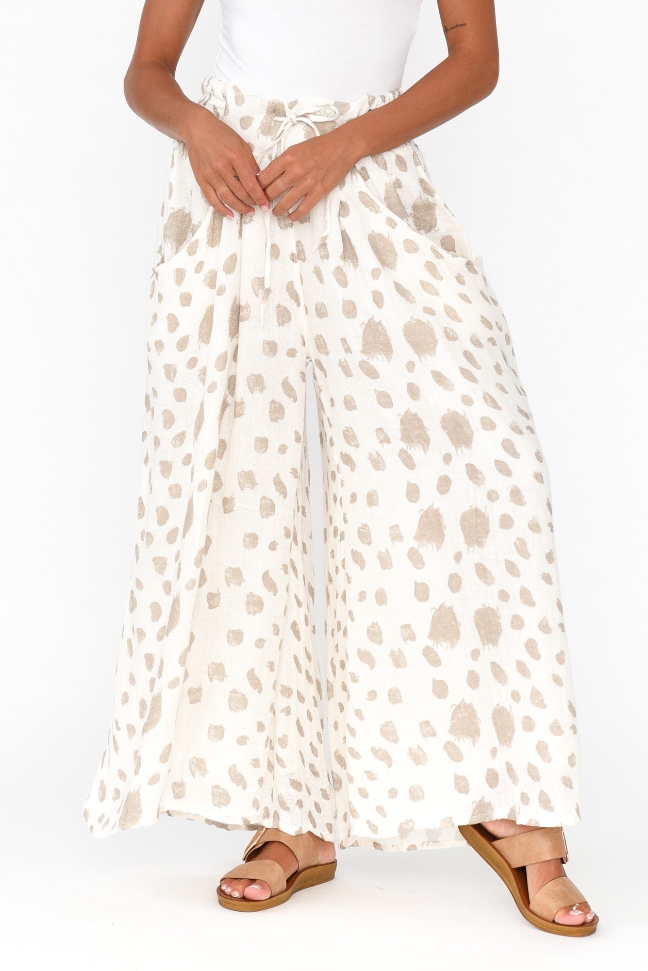 Jeffie Beige Spot Linen Pocket Pant