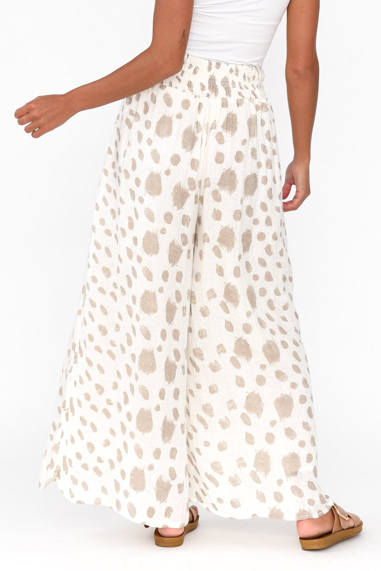Jeffie Beige Spot Linen Pocket Pant