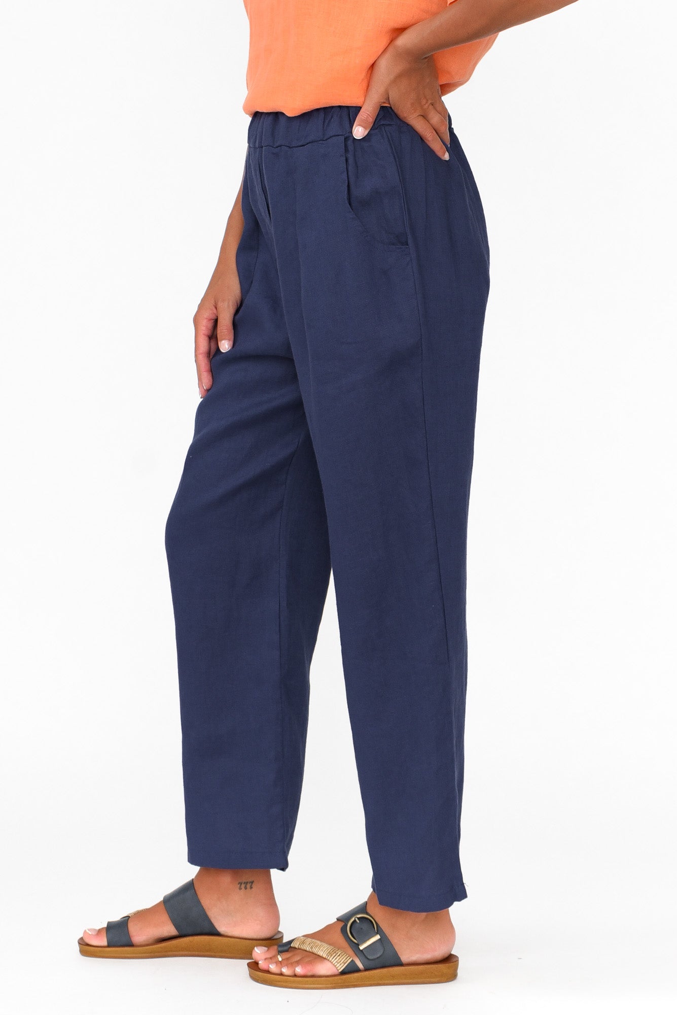 Marylou Navy Linen Pocket Pant