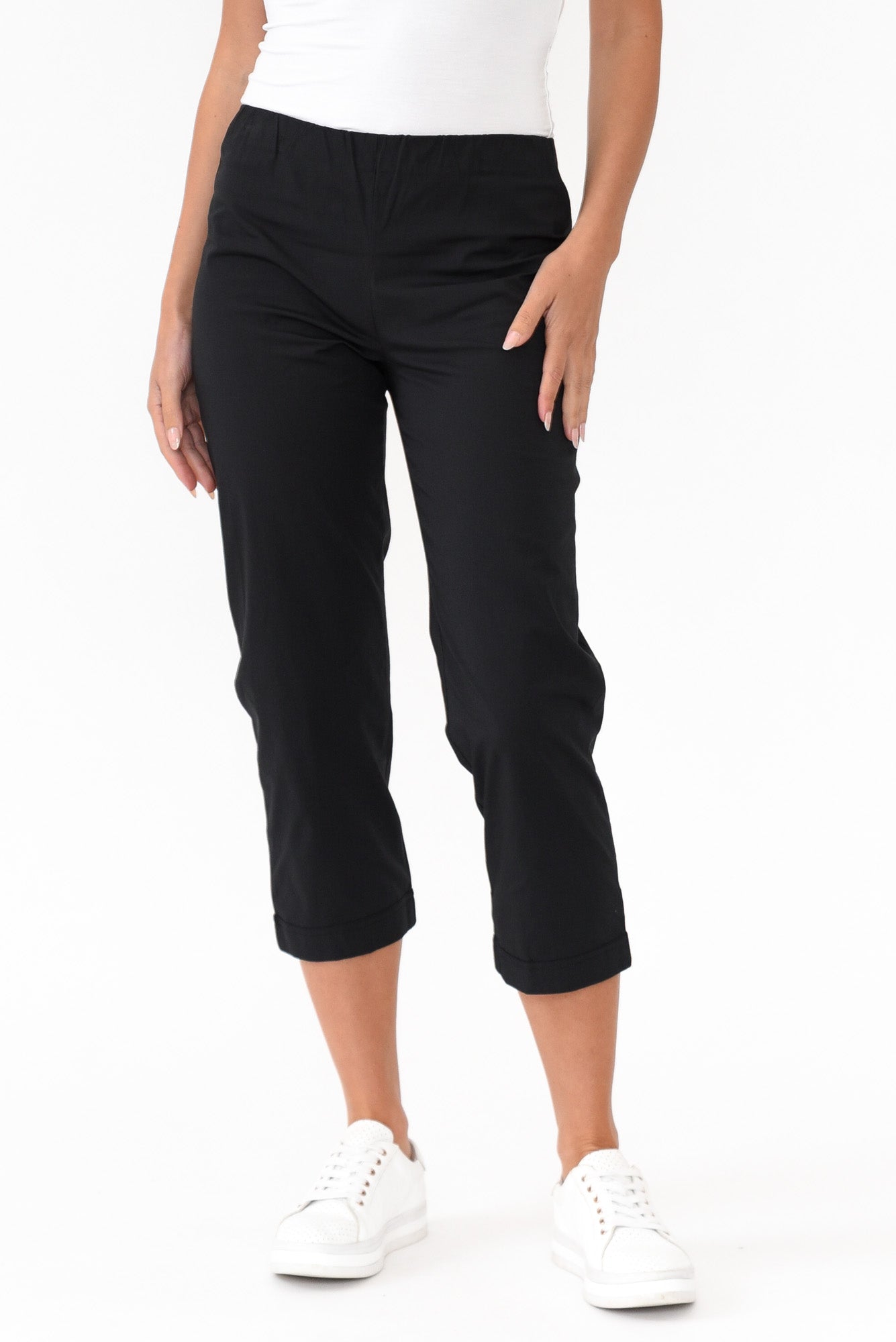 Zara Black Cotton Cropped Stretch Pant