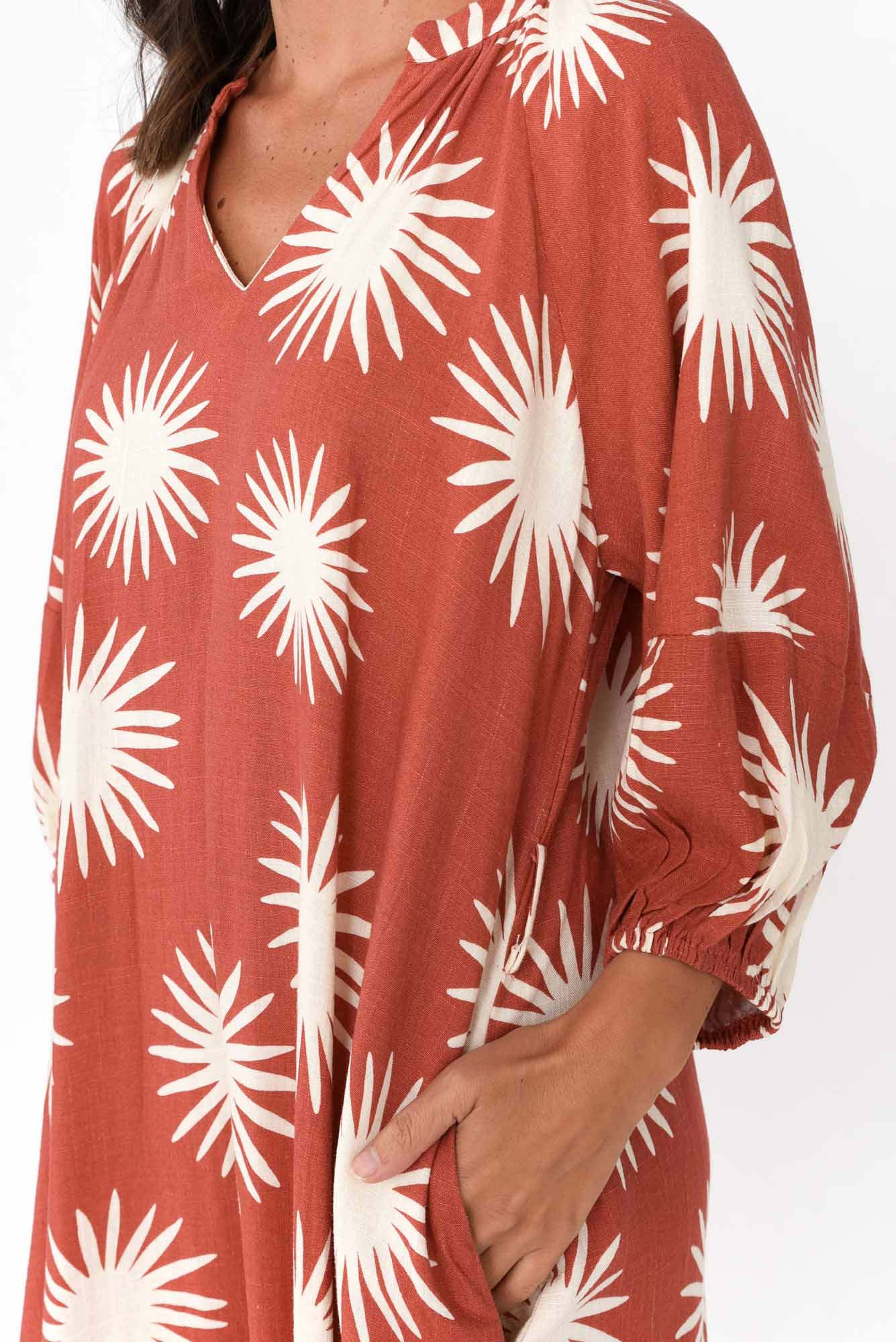 Ludie Rust Flower Pocket Dress