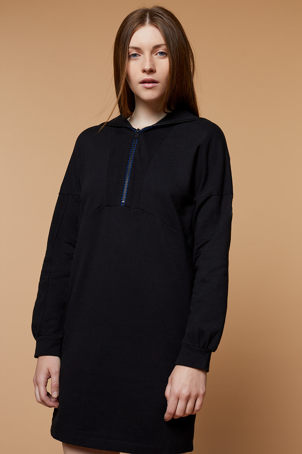 RESPECT - Robe noire molleton à col camionneur