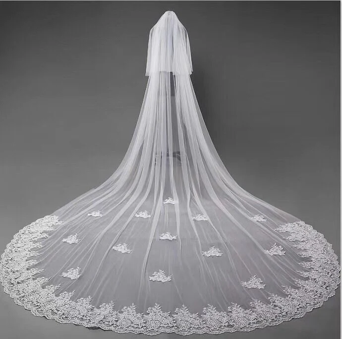 Vintage Cute Lace Appliques Chapel Veils Long Wedding Veil