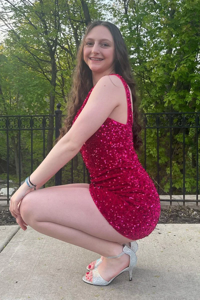 Linnea | Tight Sequins One Shoulder Homecoming Dress