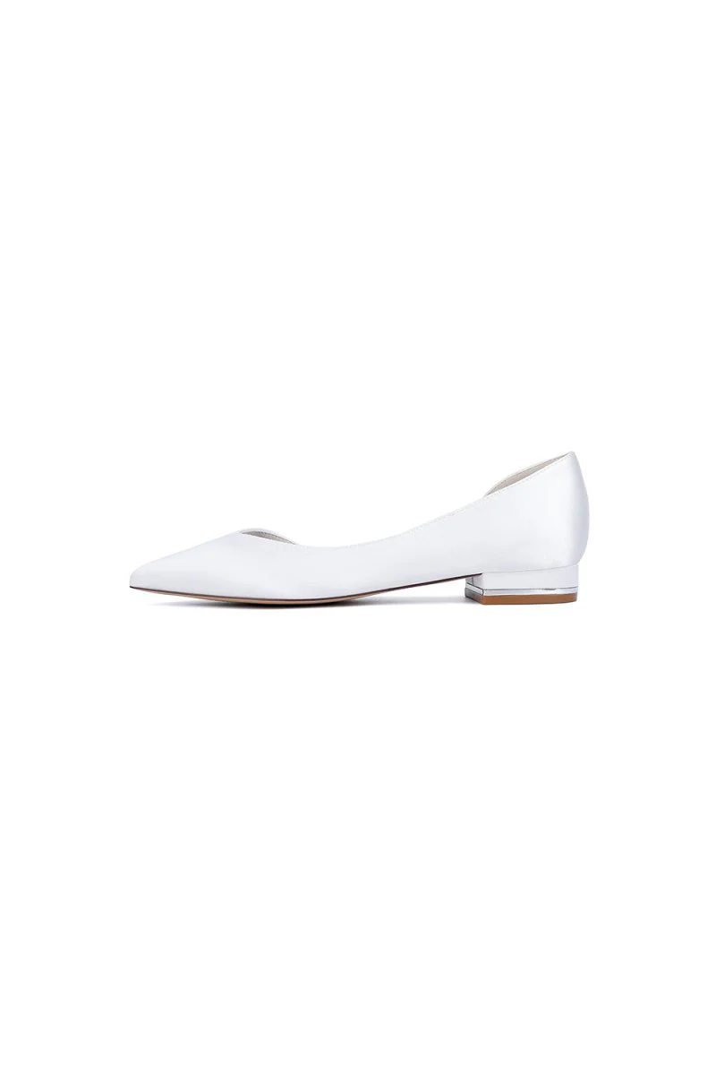 Ivory Flat Shoes with a Sleek Design