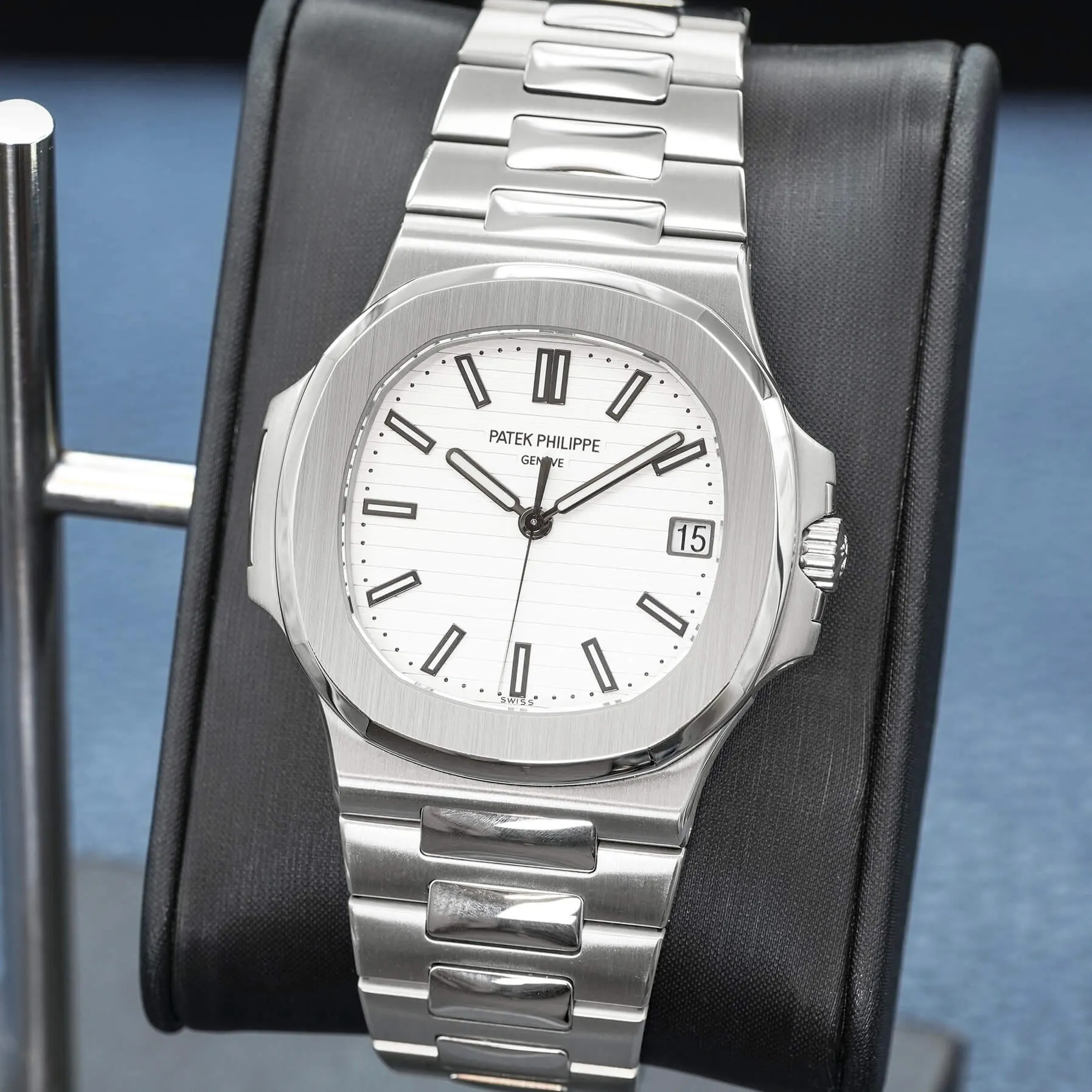 Patek Philippe Nautilus Silvery White Dial Stainless Steel Mens Watch 5711-1A-011