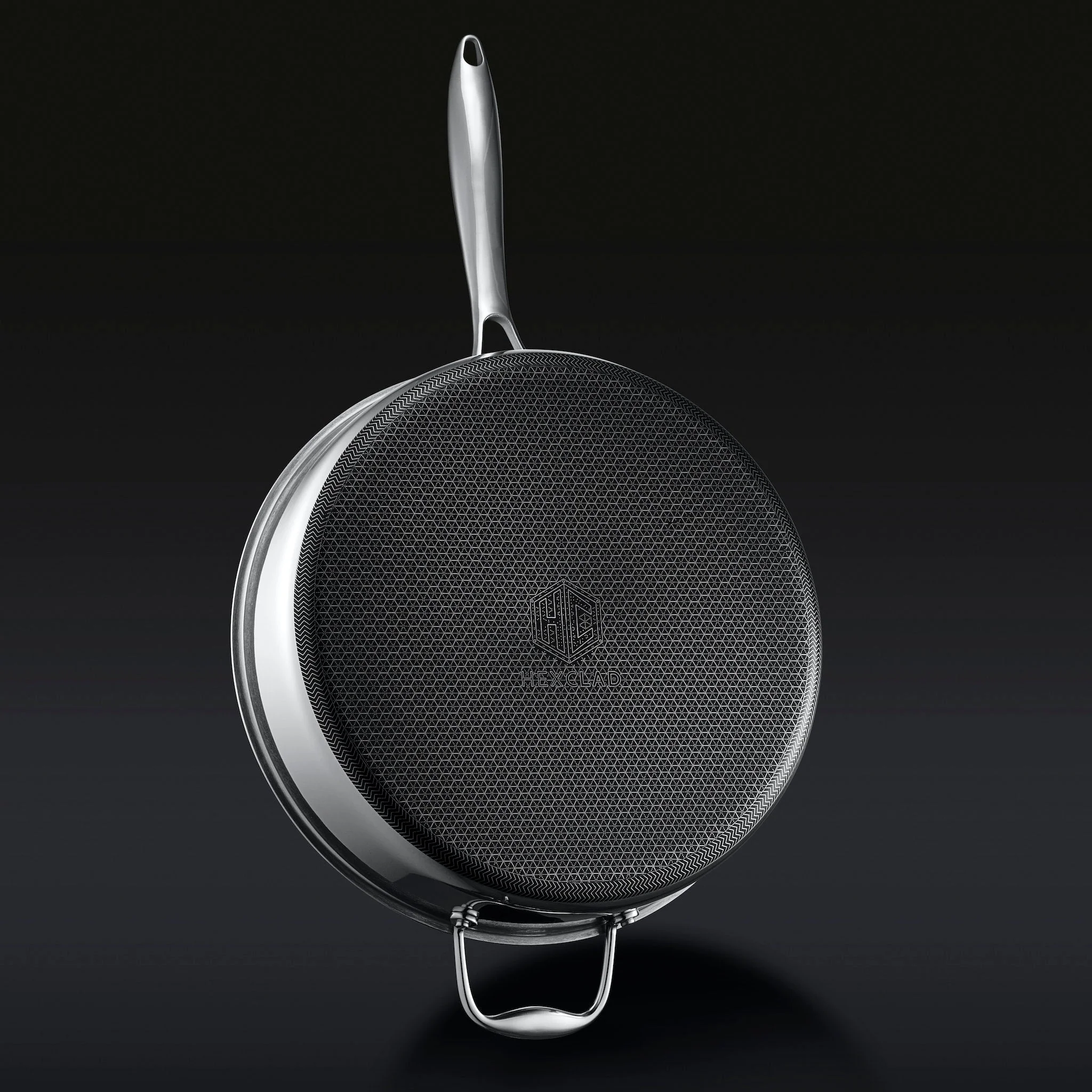 Hybrid Deep Sauté Pan with Lid, 5.5-Qt