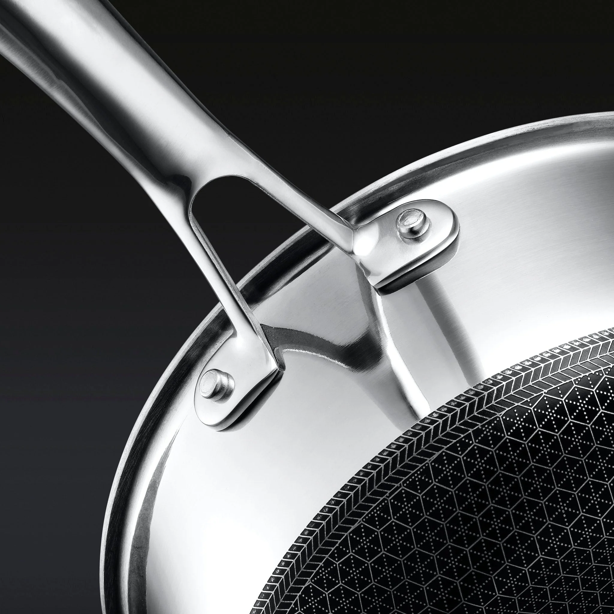 Hybrid Saucepan With Lid, 3-Qt