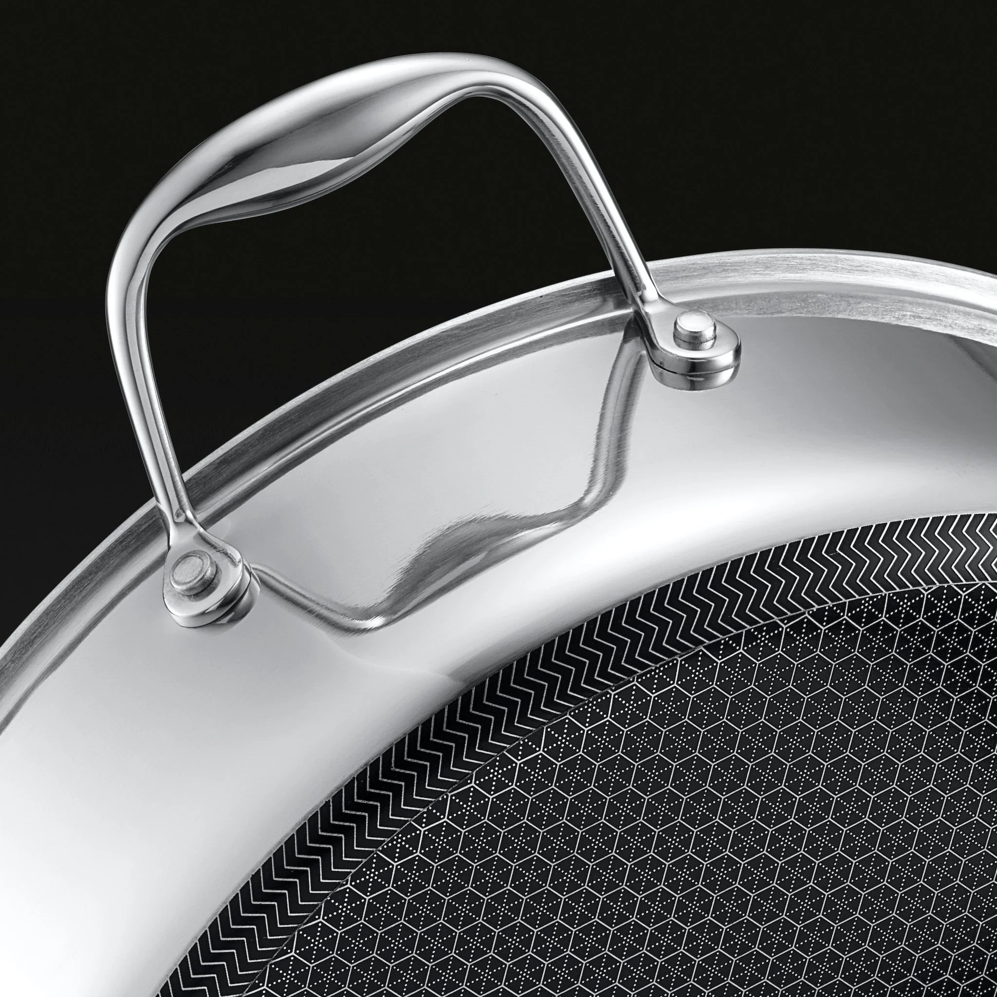 Hybrid Deep Sauté Pan with Lid, 5.5-Qt