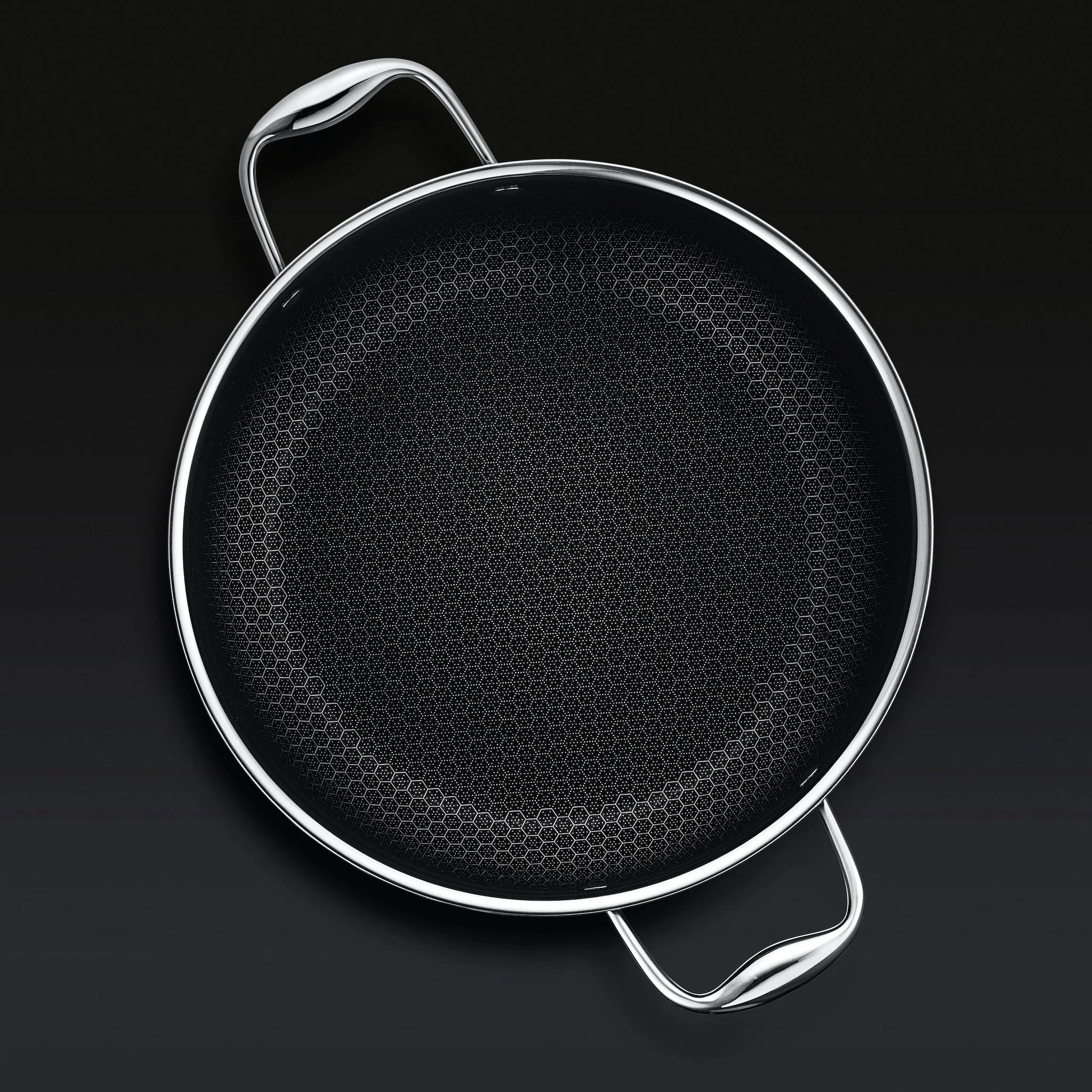 Hybrid Stock Pot With Lid, 8-Qt