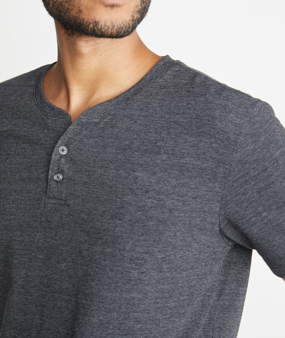 Shortsleeve Henley in Charcoal