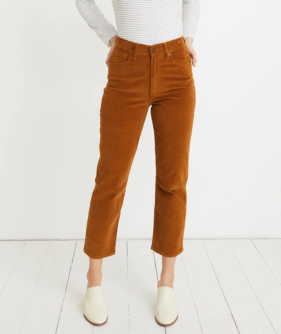 Vintage Straight Corduroy in Camel